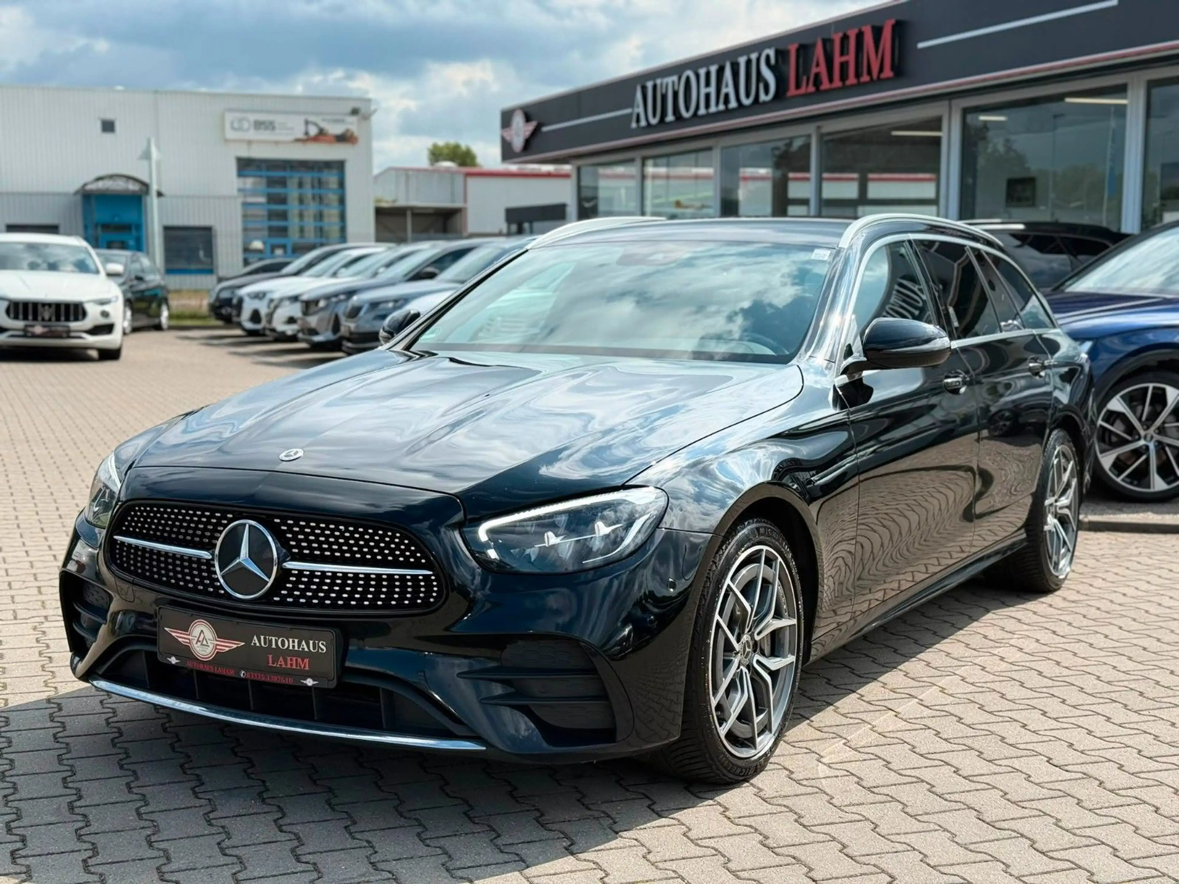 Mercedes-Benz E 400 d 4Matic 9G"AMG PAKET""1.HA"AHK"KAMERA" — photo 2