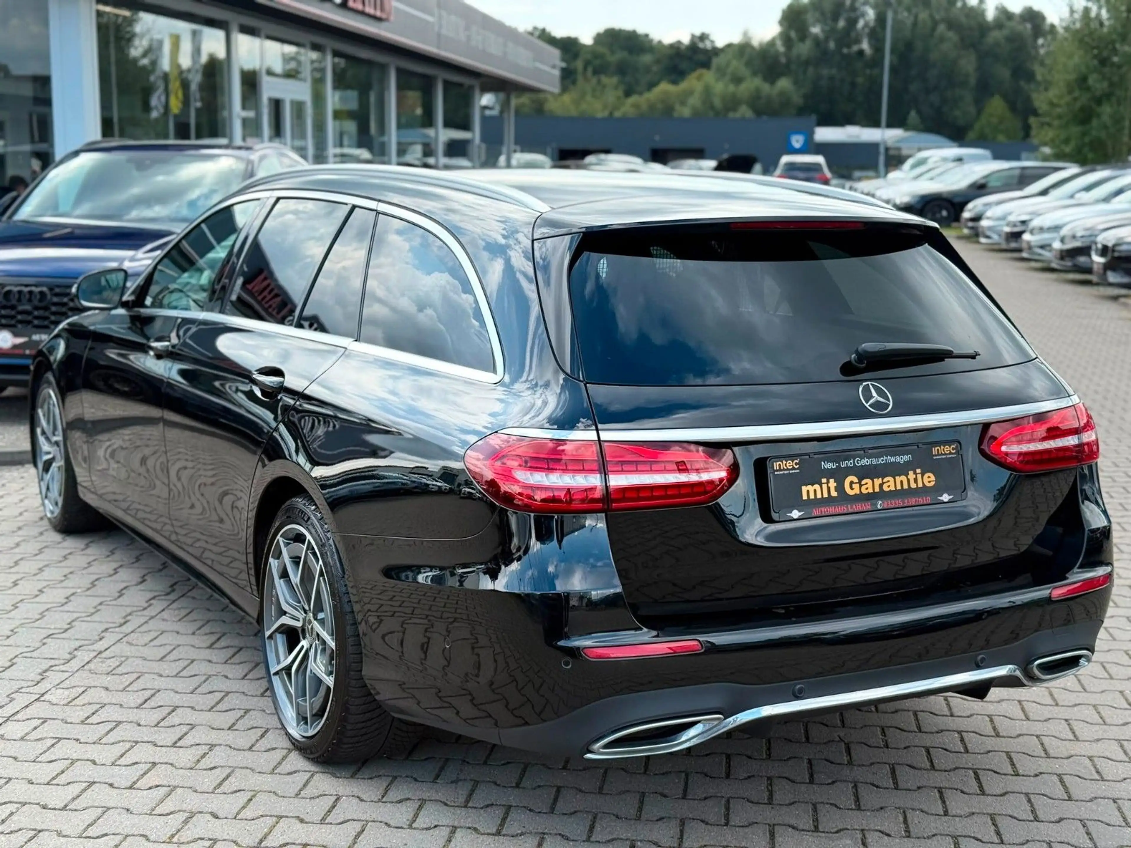 Mercedes-Benz E 400 d 4Matic 9G"AMG PAKET""1.HA"AHK"KAMERA" — photo 6