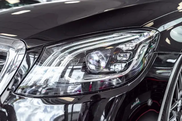 Mercedes-Benz S-Class view 12