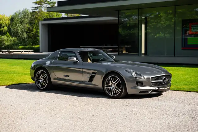 Mercedes-Benz SLS SLS AMG Coupe AMG SPEEDSHIFT DCT