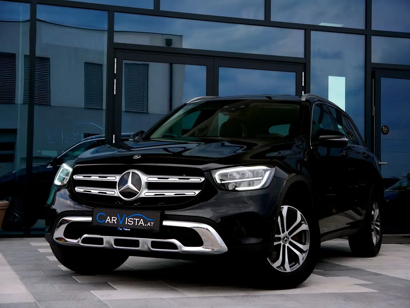 Mercedes-Benz GLC 200 4MATIC Aut. *Digitales Cockpit, Spur-Paket & Augm Schwarz - 2