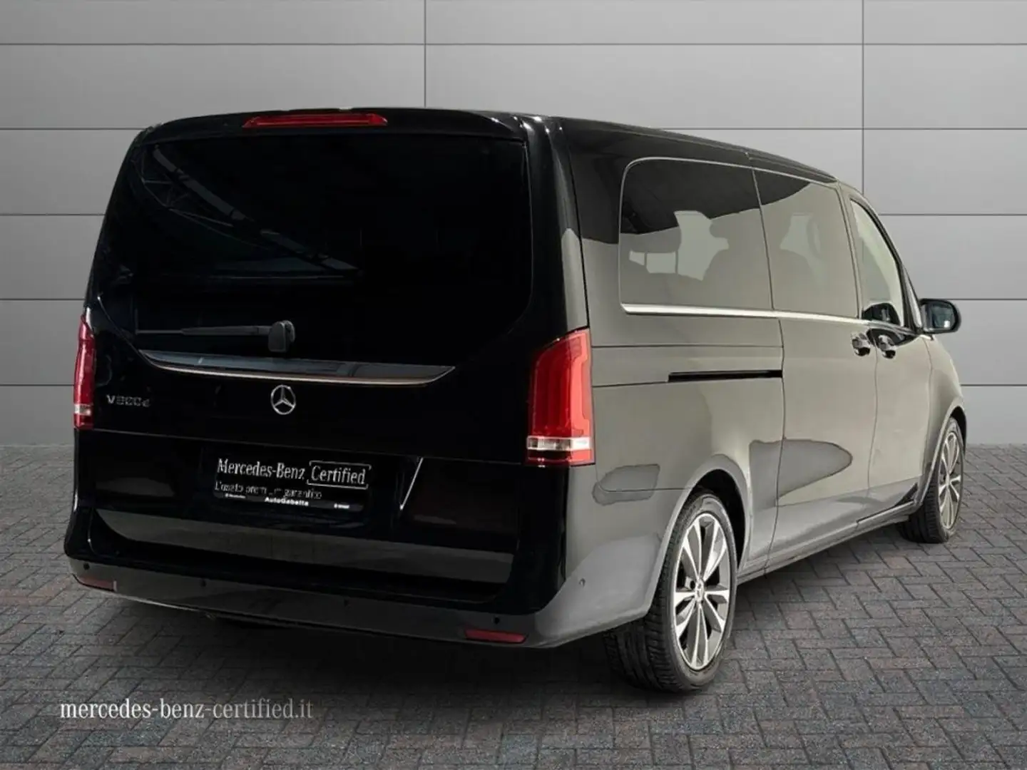 Mercedes-Benz V 300 d Automatic Premium Extralong Nero - 2