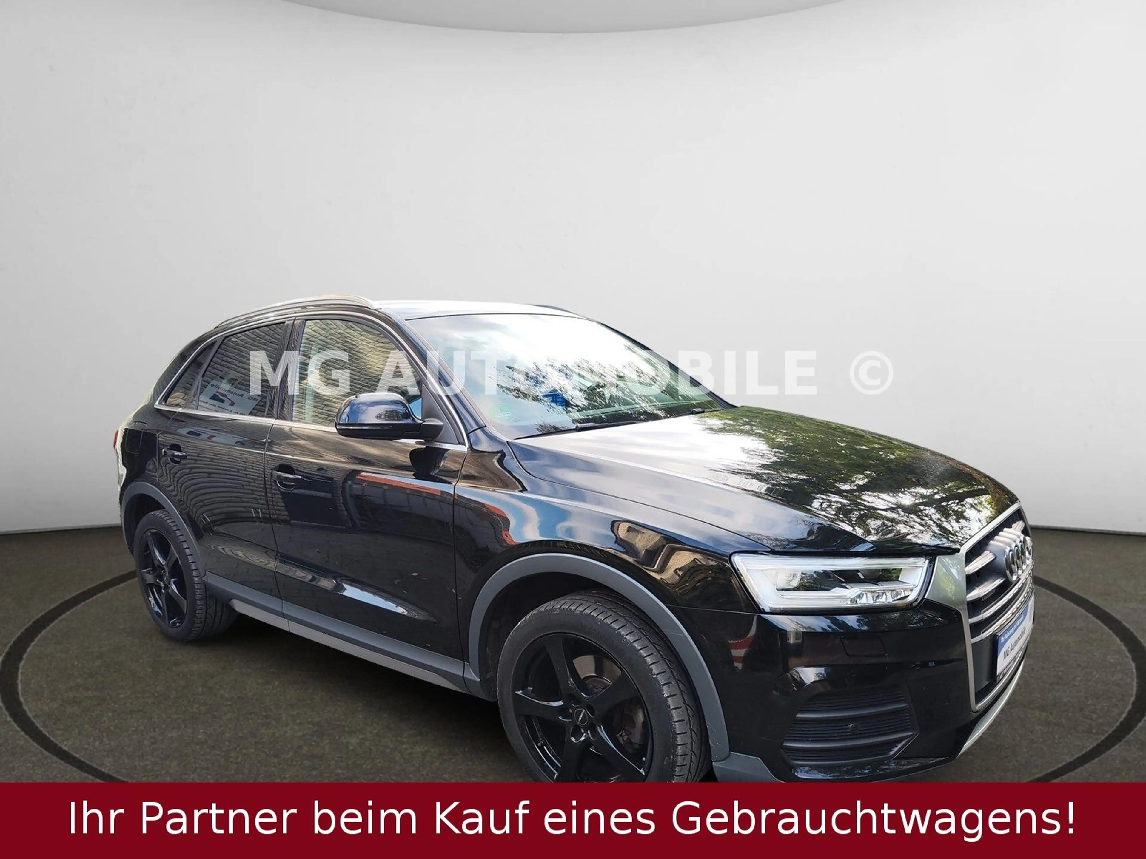 Audi Q3 2.0 TDI quattro design schwenkbare AHK LED — photo 4