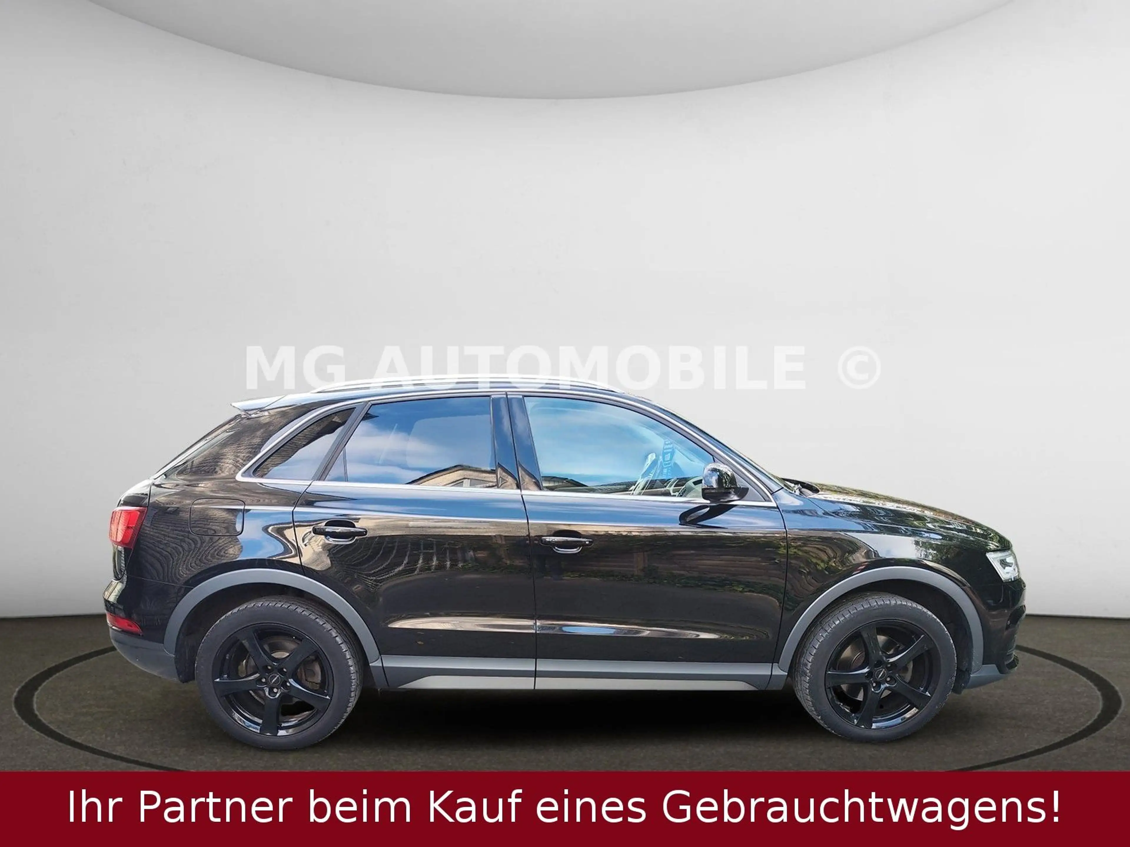 Audi Q3 2.0 TDI quattro design schwenkbare AHK LED — photo 5