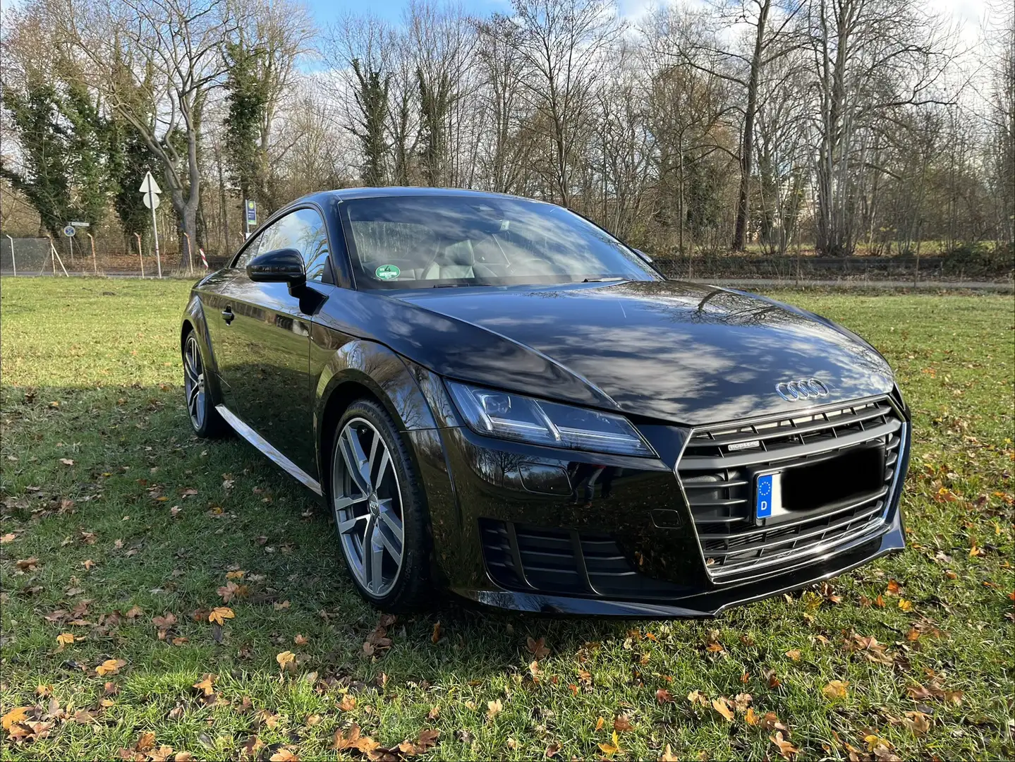 Audi TT Coupe 2.0 TFSI quattro S tronic Schwarz - 1
