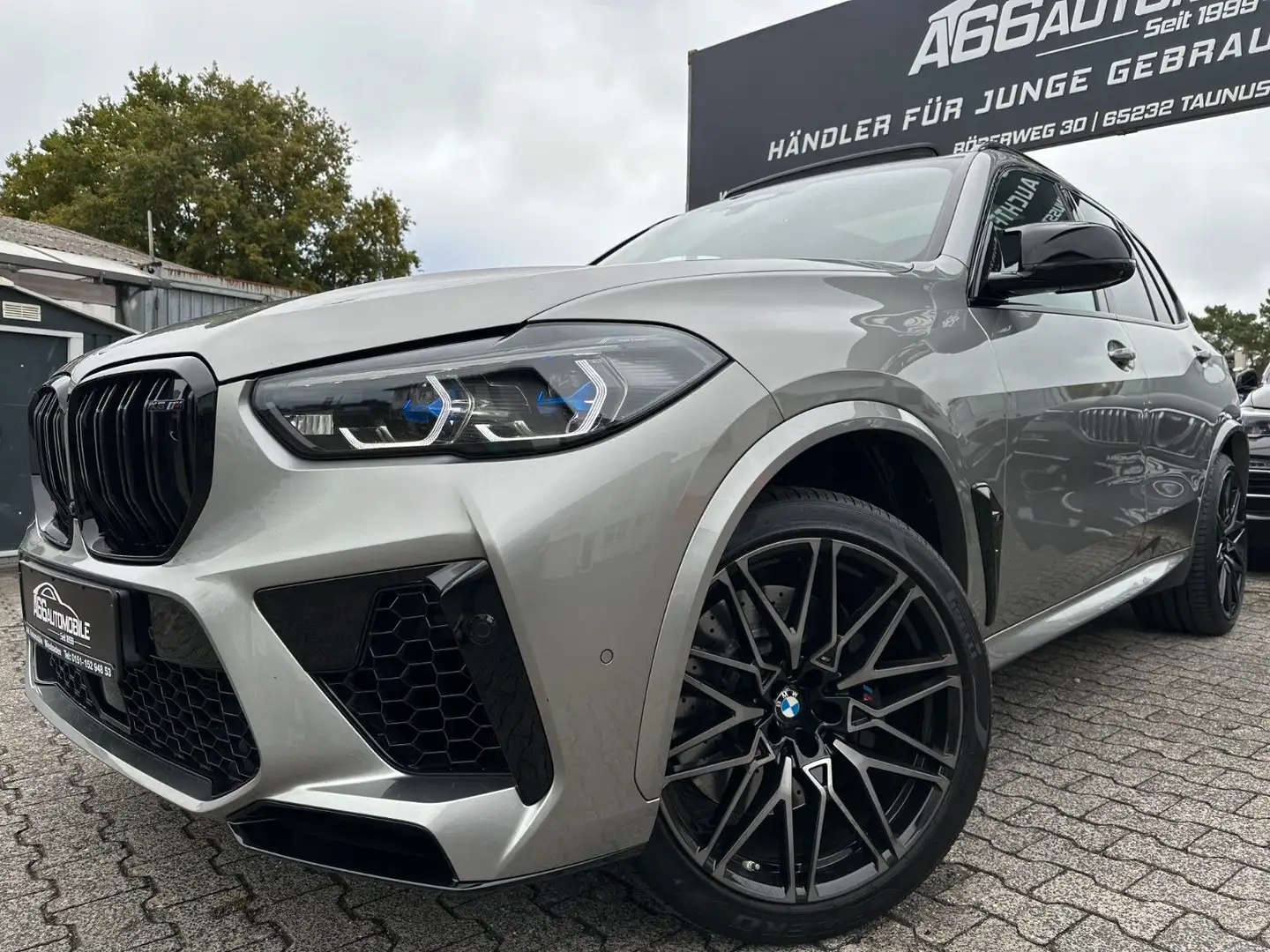 BMW X5 M Competition Pano-Sky*B&W*Carbon*TV*Massage Grau - 1