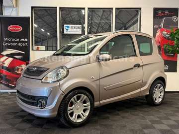 Beige Champagne SXI Mopedauto Minicar 45 KM