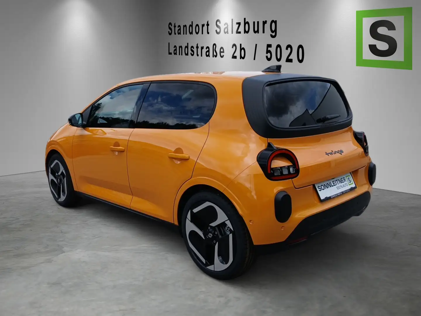 Renault Twingo TWINGO E-Tech Electric Techno 80 PS urban range Orange - 2