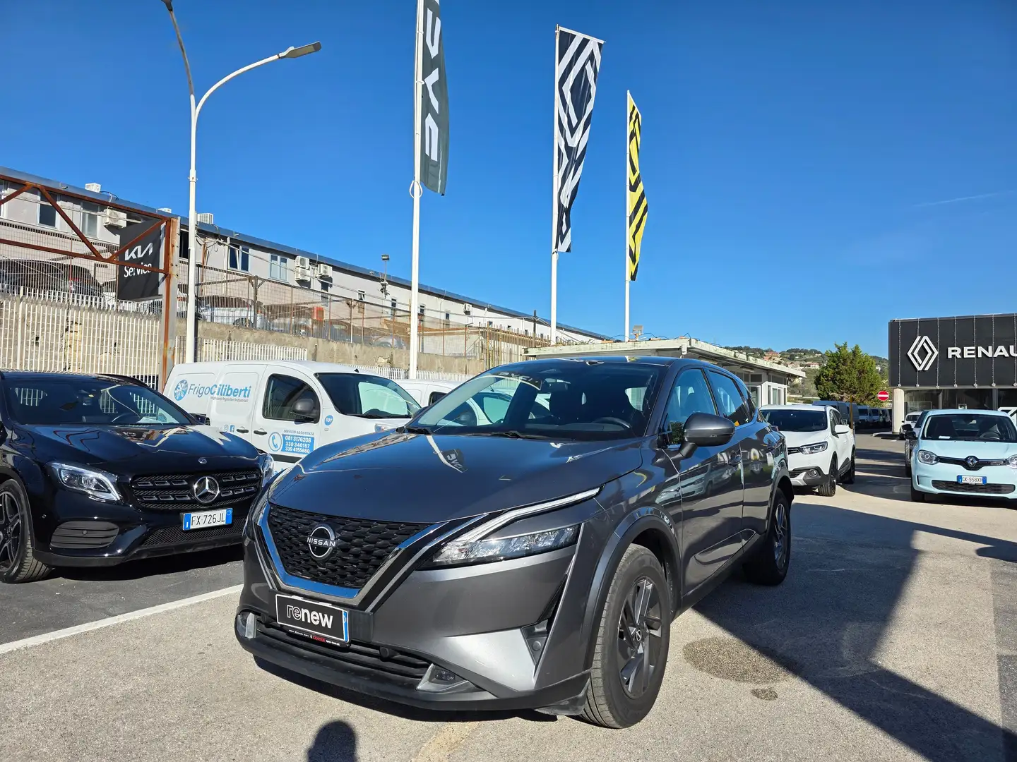 Nissan Qashqai Qashqai 1.3 Mhev Business 140cv Gris - 1