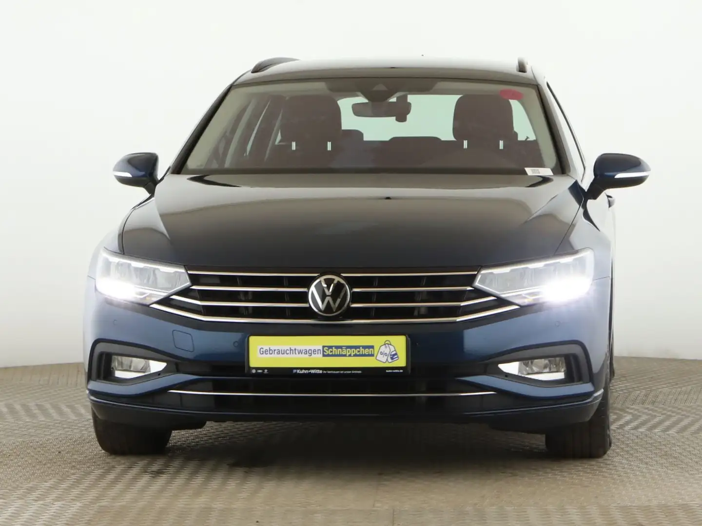 Volkswagen Passat Variant 1.5 TSI Business *LED*RFK*Navi*Ap Blauw - 2