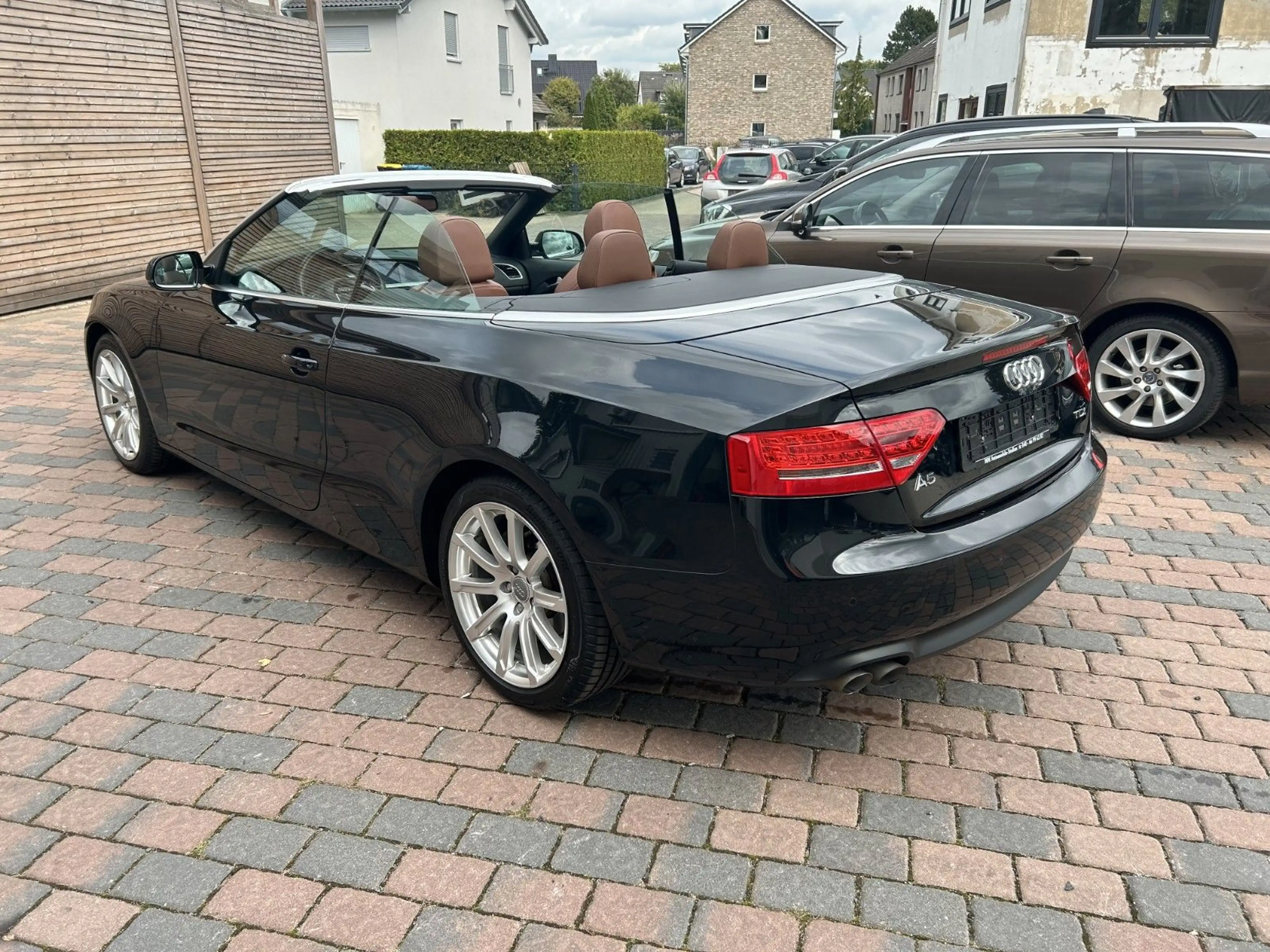 Audi A5 Cabriolet 2.0 TDI NAVI, Leder, Shz — photo 6