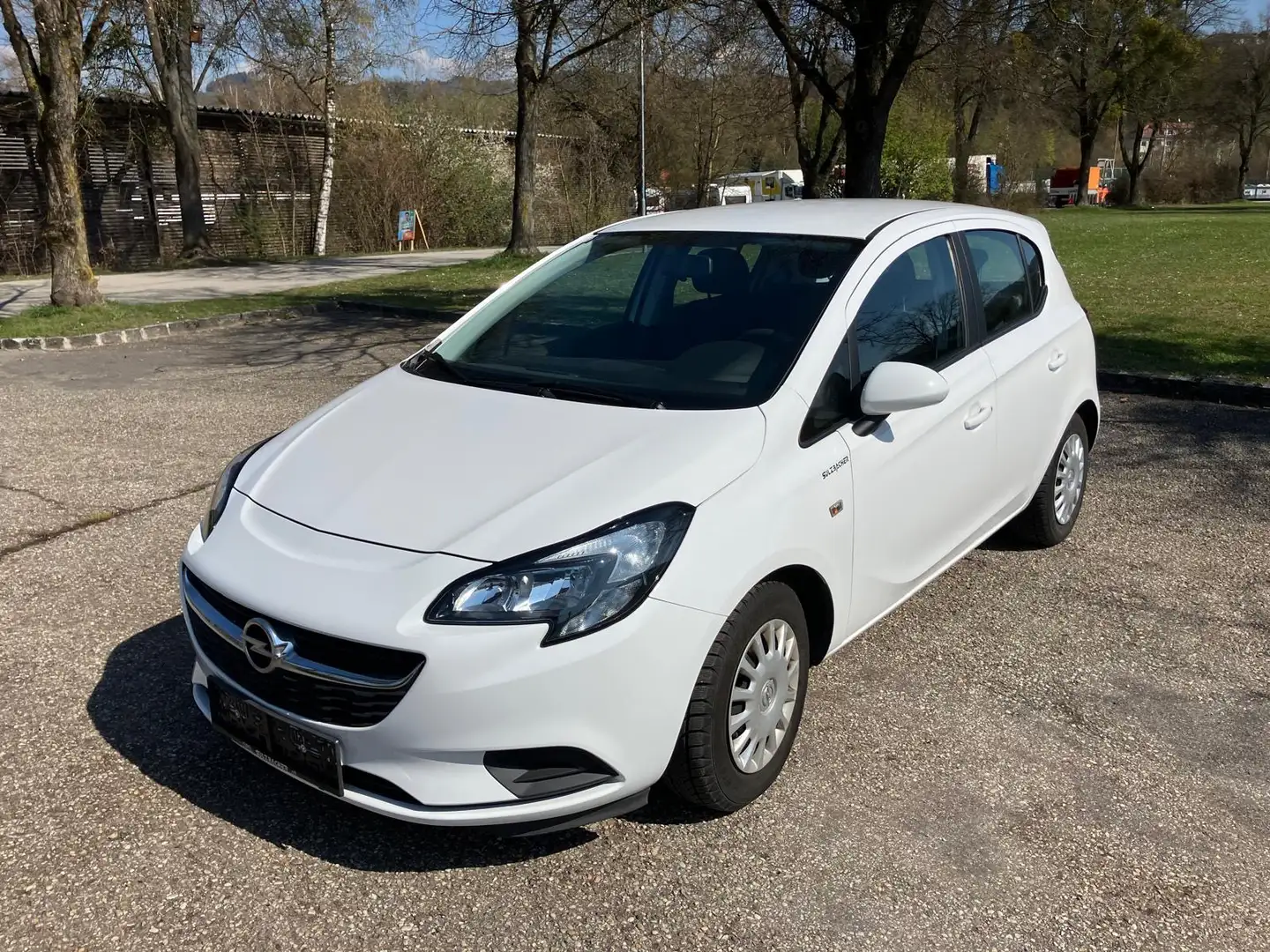 Opel Corsa-e Corsa 1,4 Ecotec Weiß - 1
