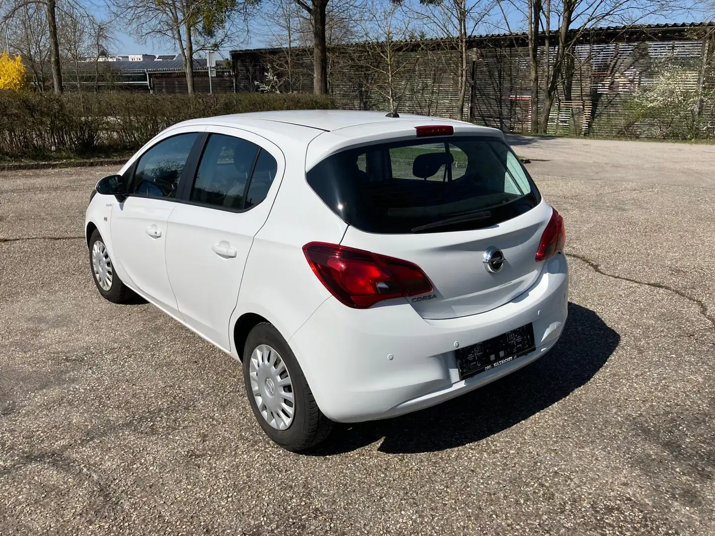 Opel Corsa-e Corsa 1,4 Ecotec Weiß - 2