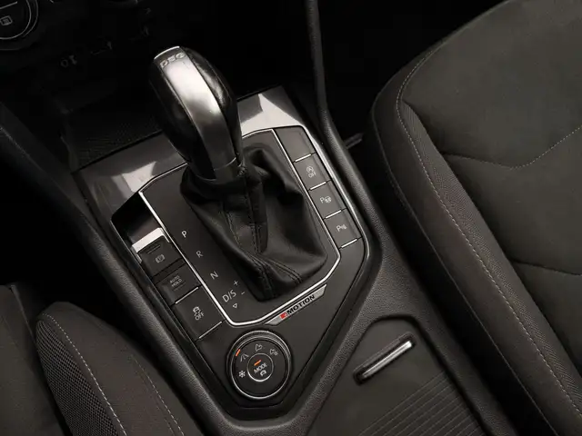 Volkswagen Tiguan view 26