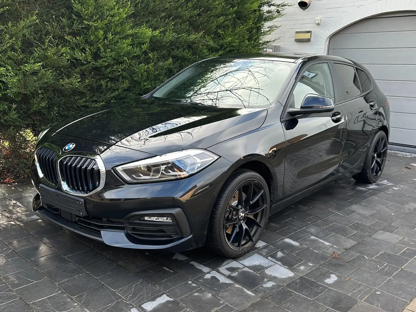BMW 116 116 dA AdBlue Zwart - 1