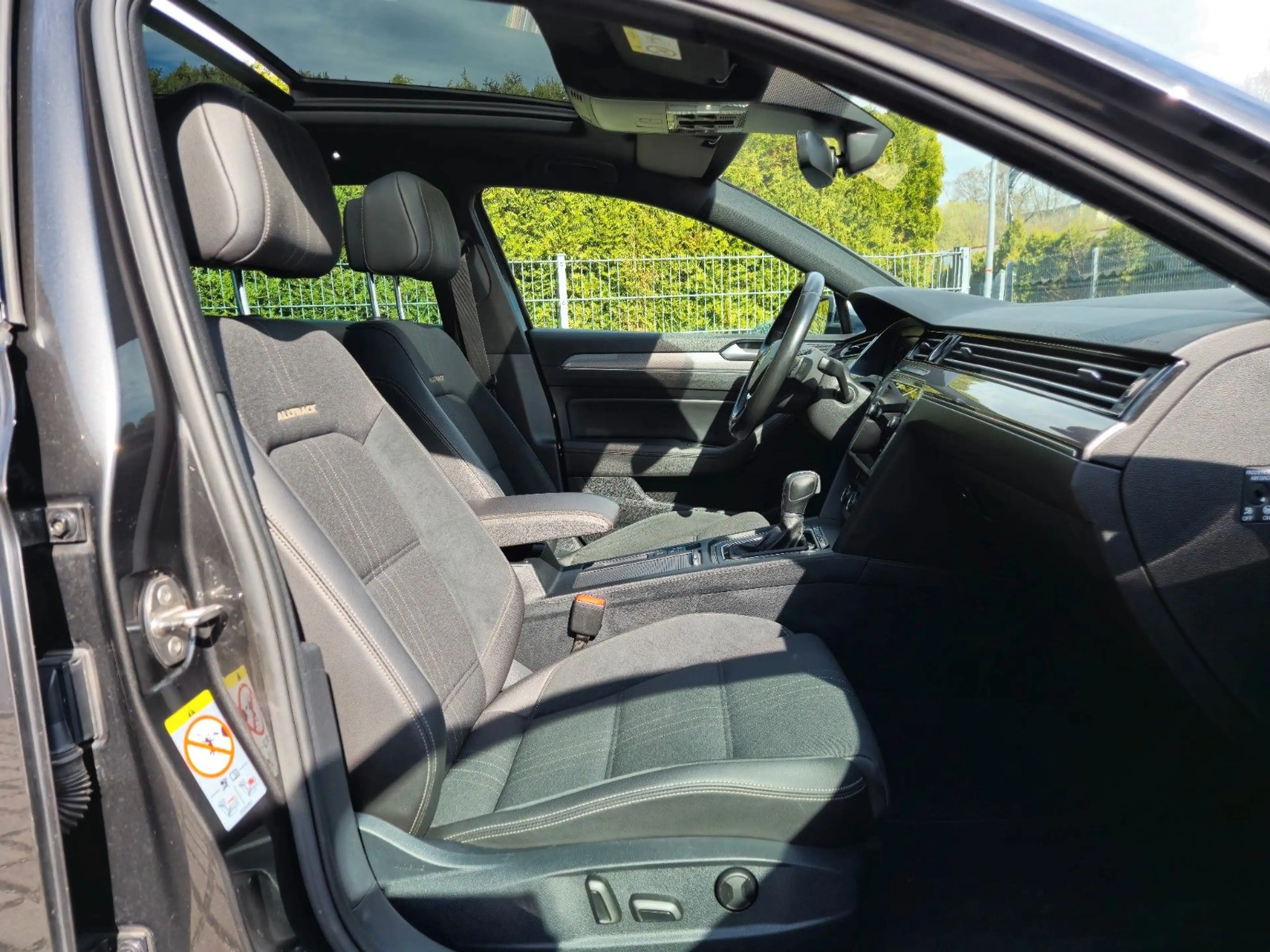 Volkswagen Passat Alltrack 4Motion/LEDMatrix/AHK/ACC/Kamera — photo 15