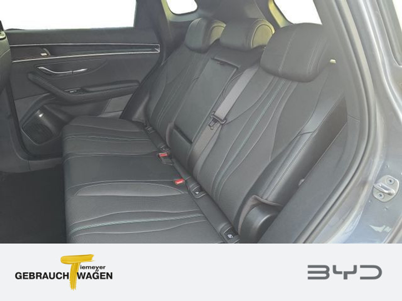 BYD Seal U DM-i Boost Boost — photo 11