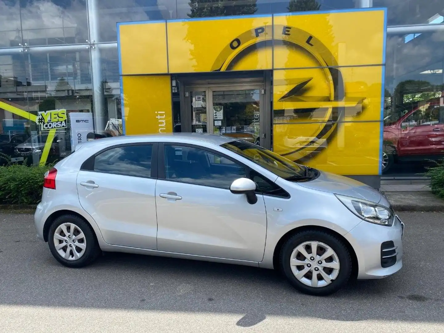 Kia Rio 1.2 CVVT 5p. City Plateado - 2