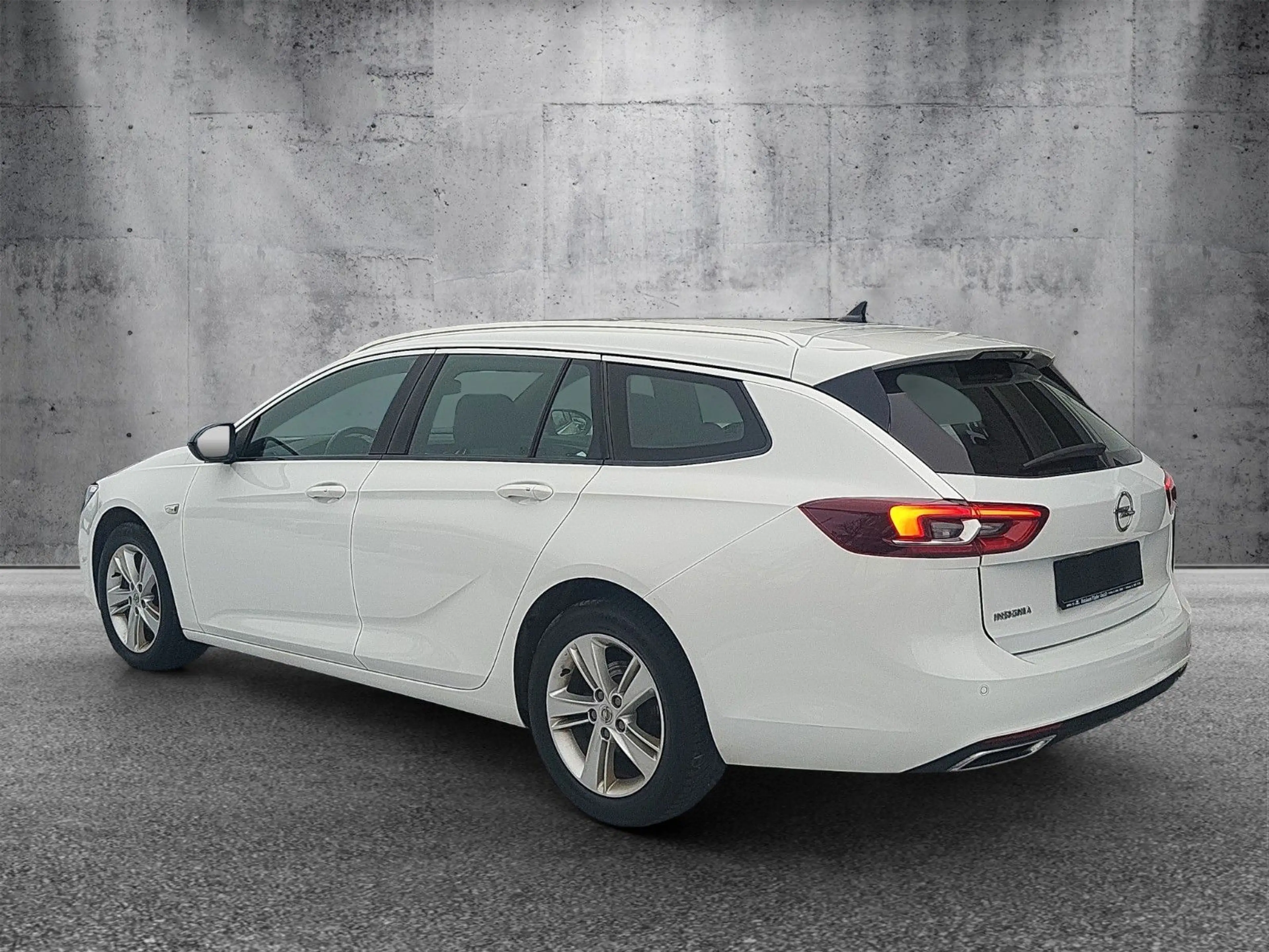 Opel Insignia B ST "Business" 1-Hand/Voll-LED/Bose — photo 2