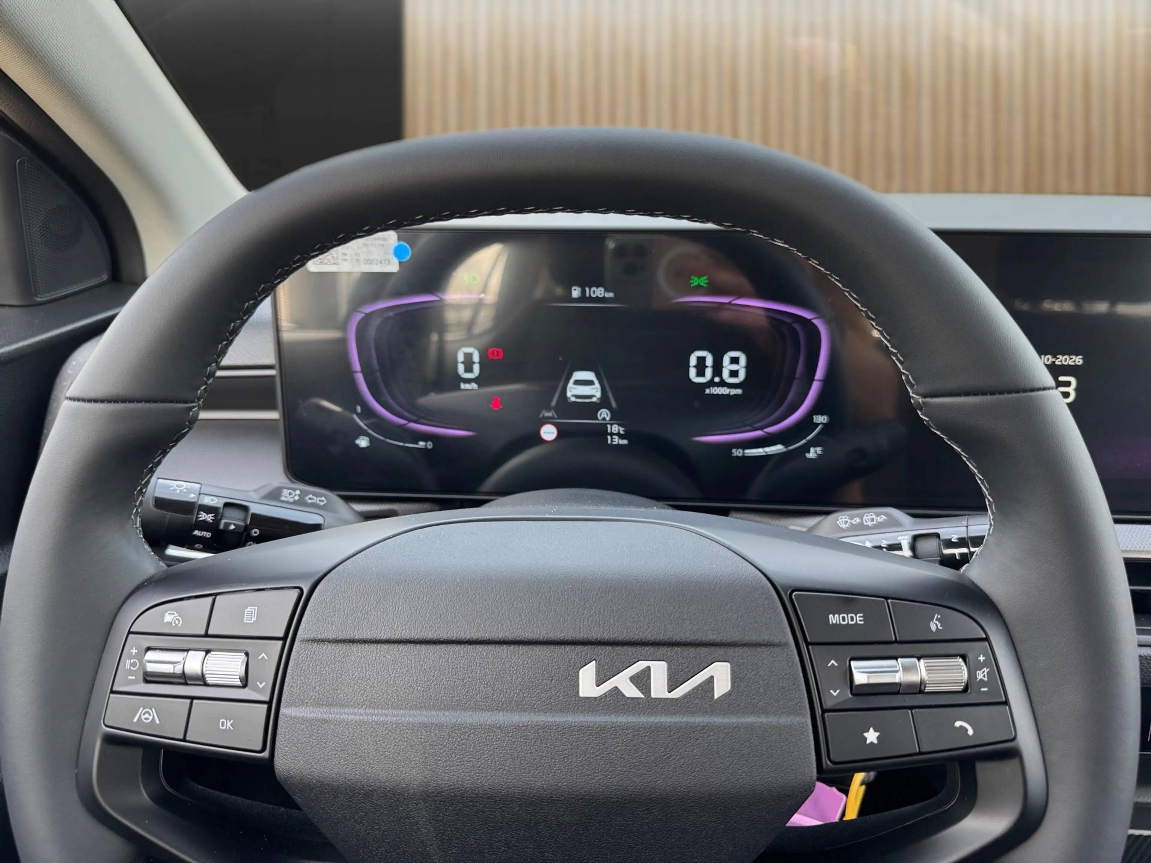 Kia Stonic 1.0 T-GDI DCT Urban — photo 11
