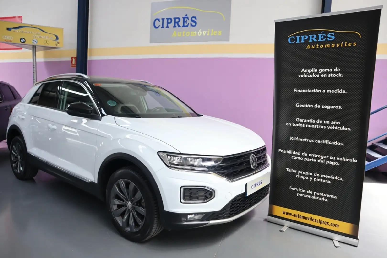 Volkswagen T-Roc 1.5 TSI Advance DSG7 Blanco - 1