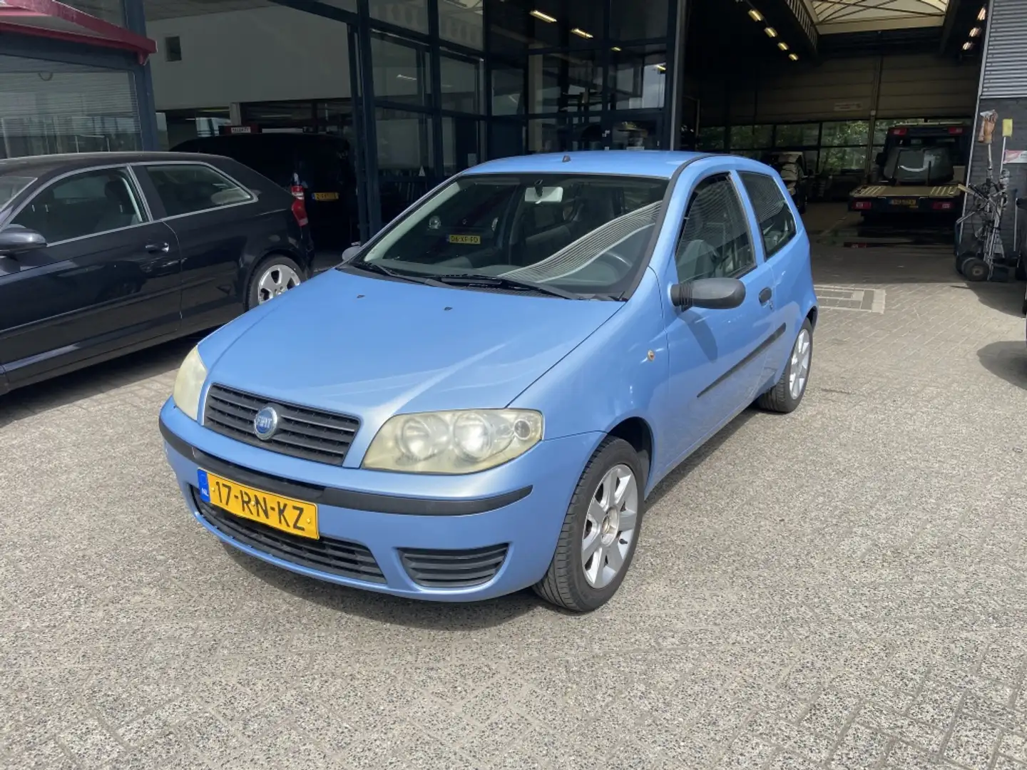 Fiat Punto 1.2 Dynamic Albastru - 2
