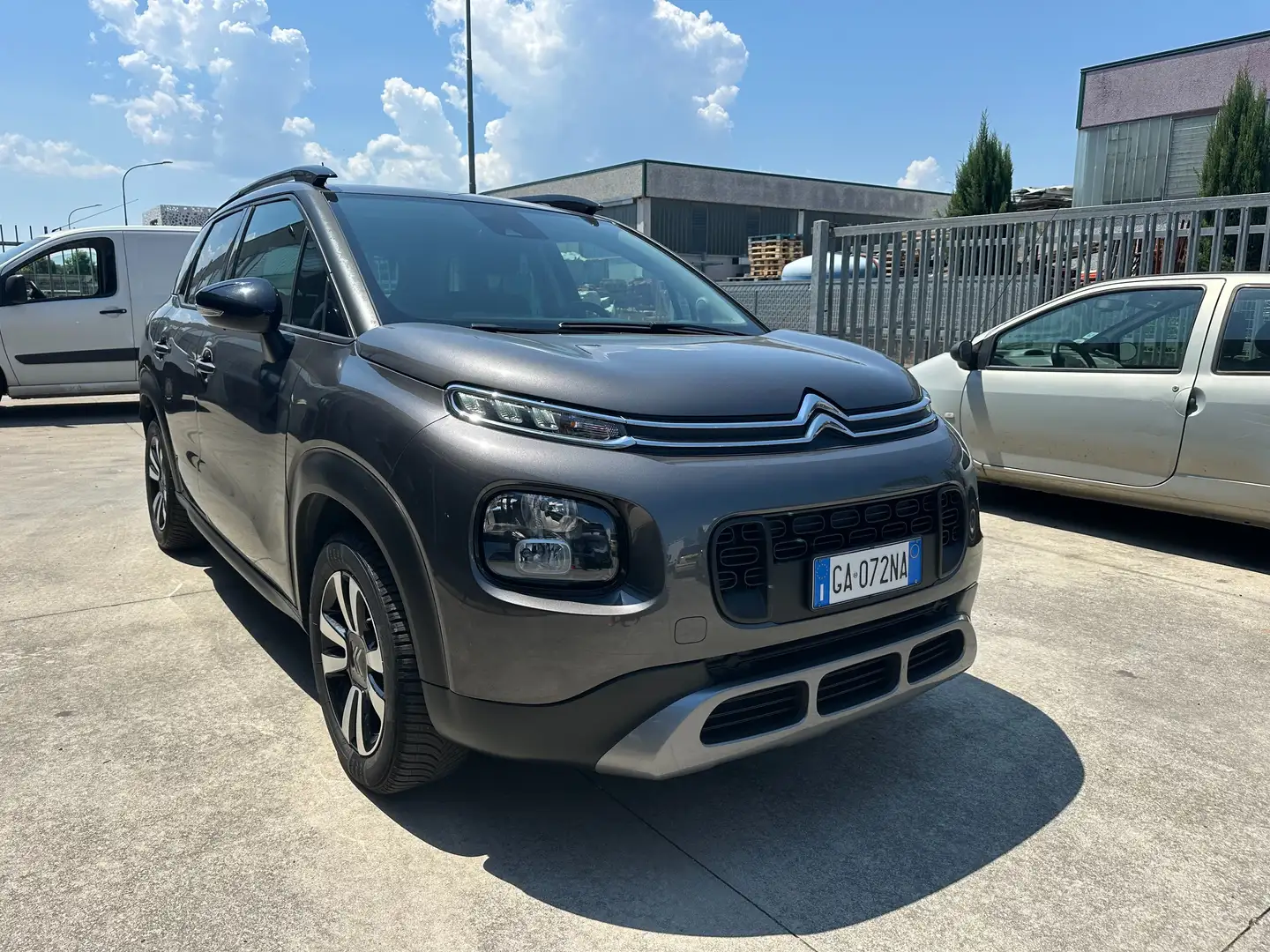 Citroen C3 C3  Aircross 1.2 puretech Feel s Grau - 1