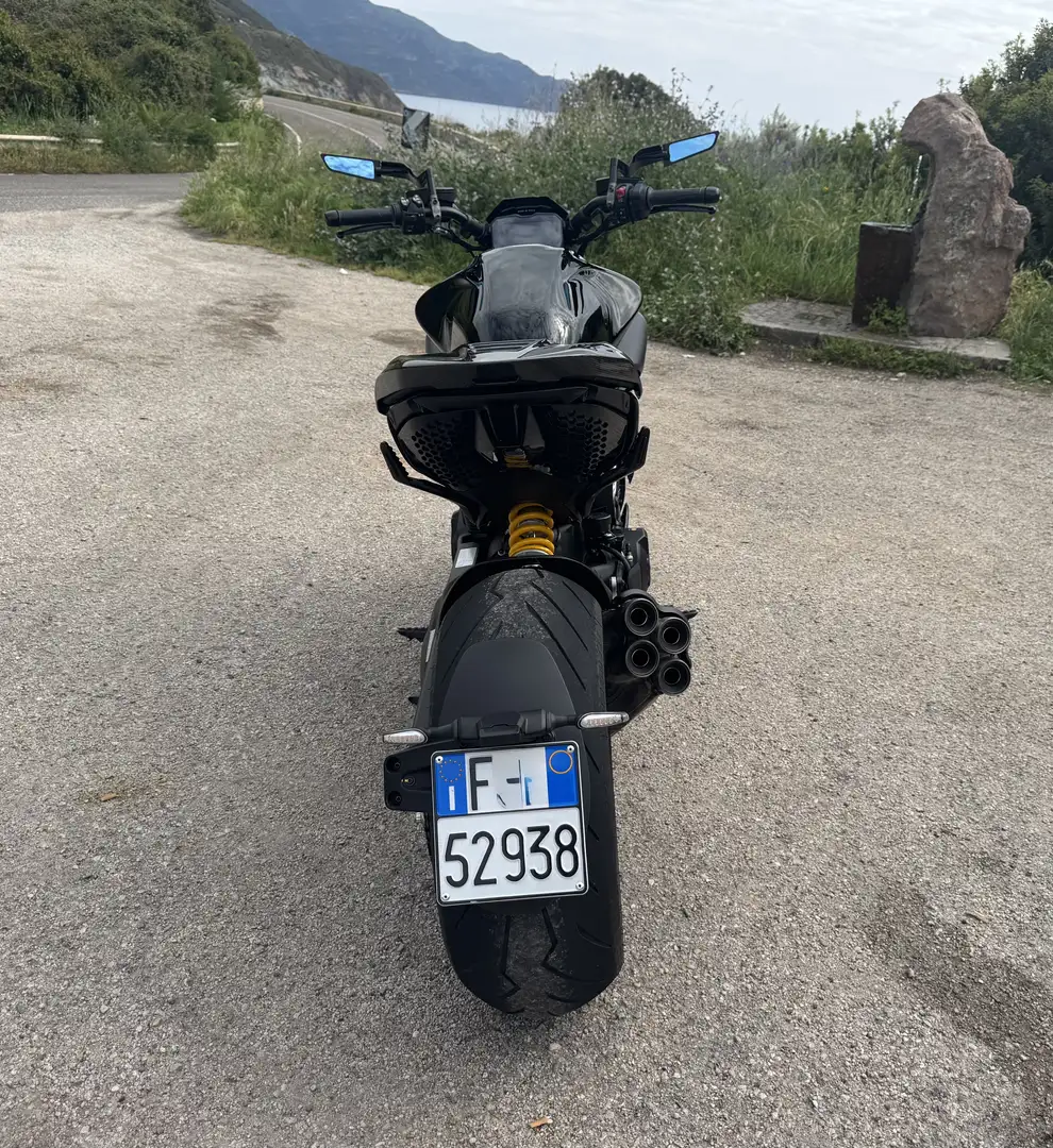 Ducati Diavel DUCATI DIAVEL V4 - 2