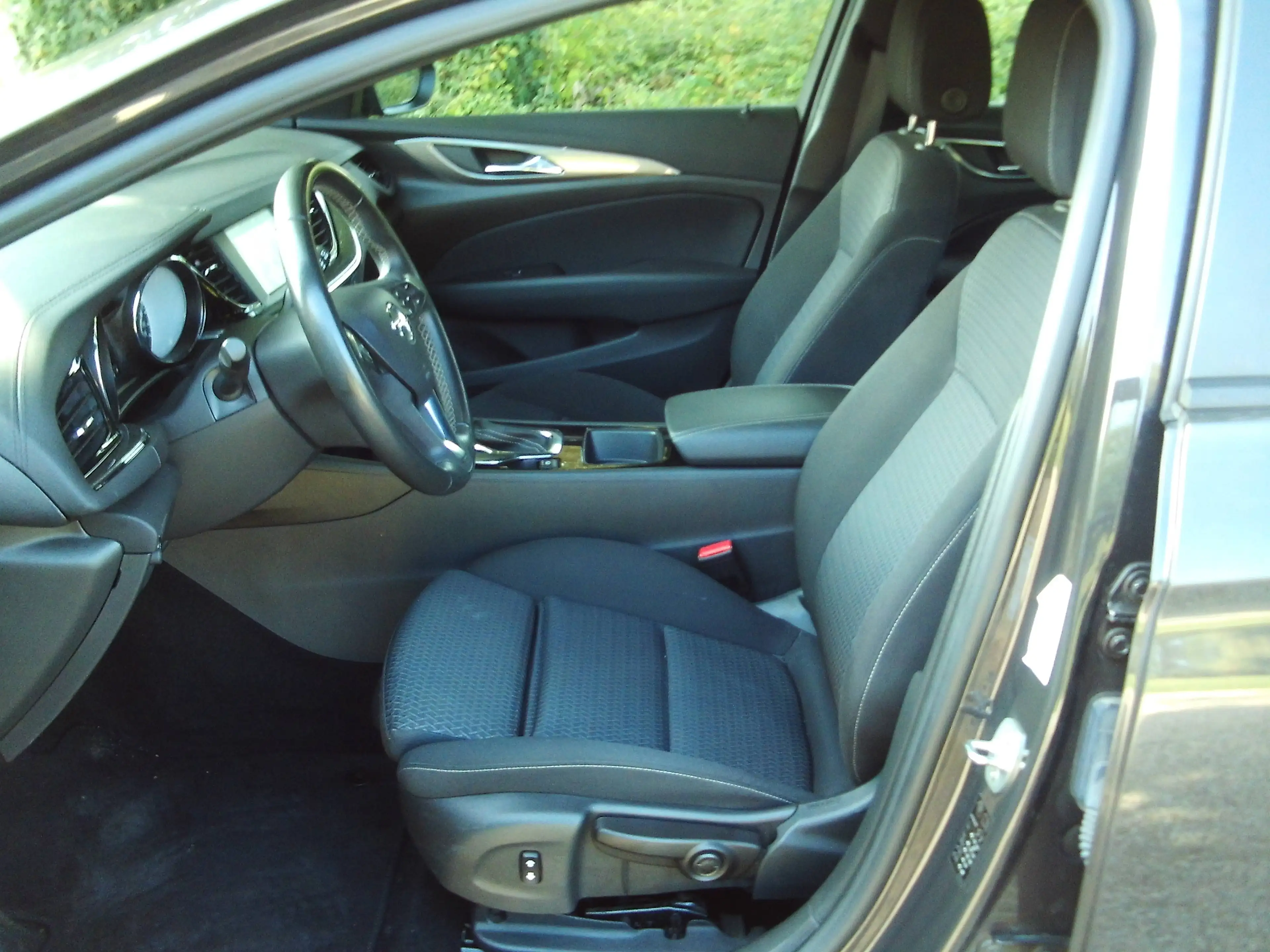 Opel Insignia Break 90dkm Automaat 17"Alu 122PK Topwagen Nw st21 — photo 7