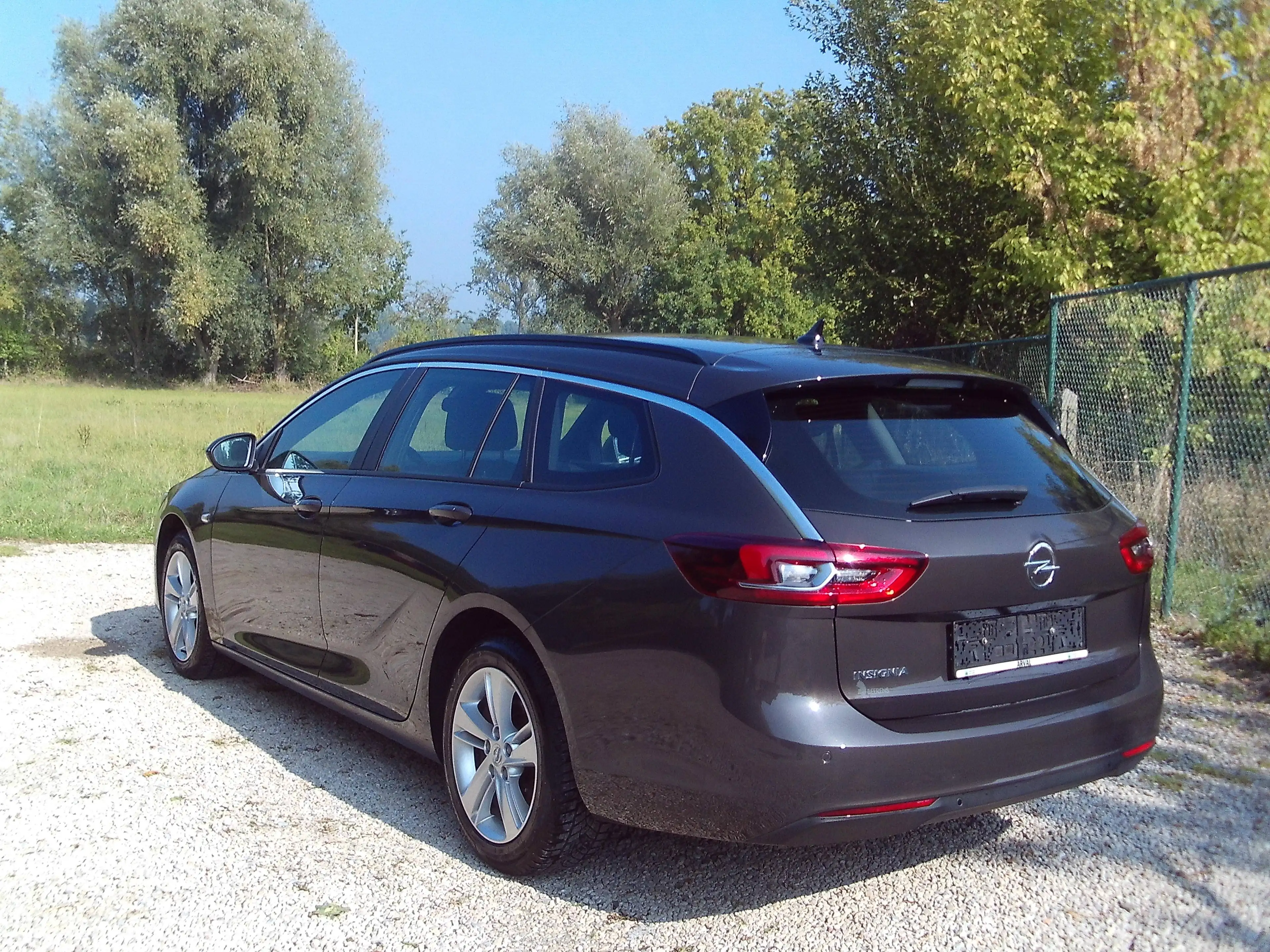 Opel Insignia Break 90dkm Automaat 17"Alu 122PK Topwagen Nw st21 — photo 3