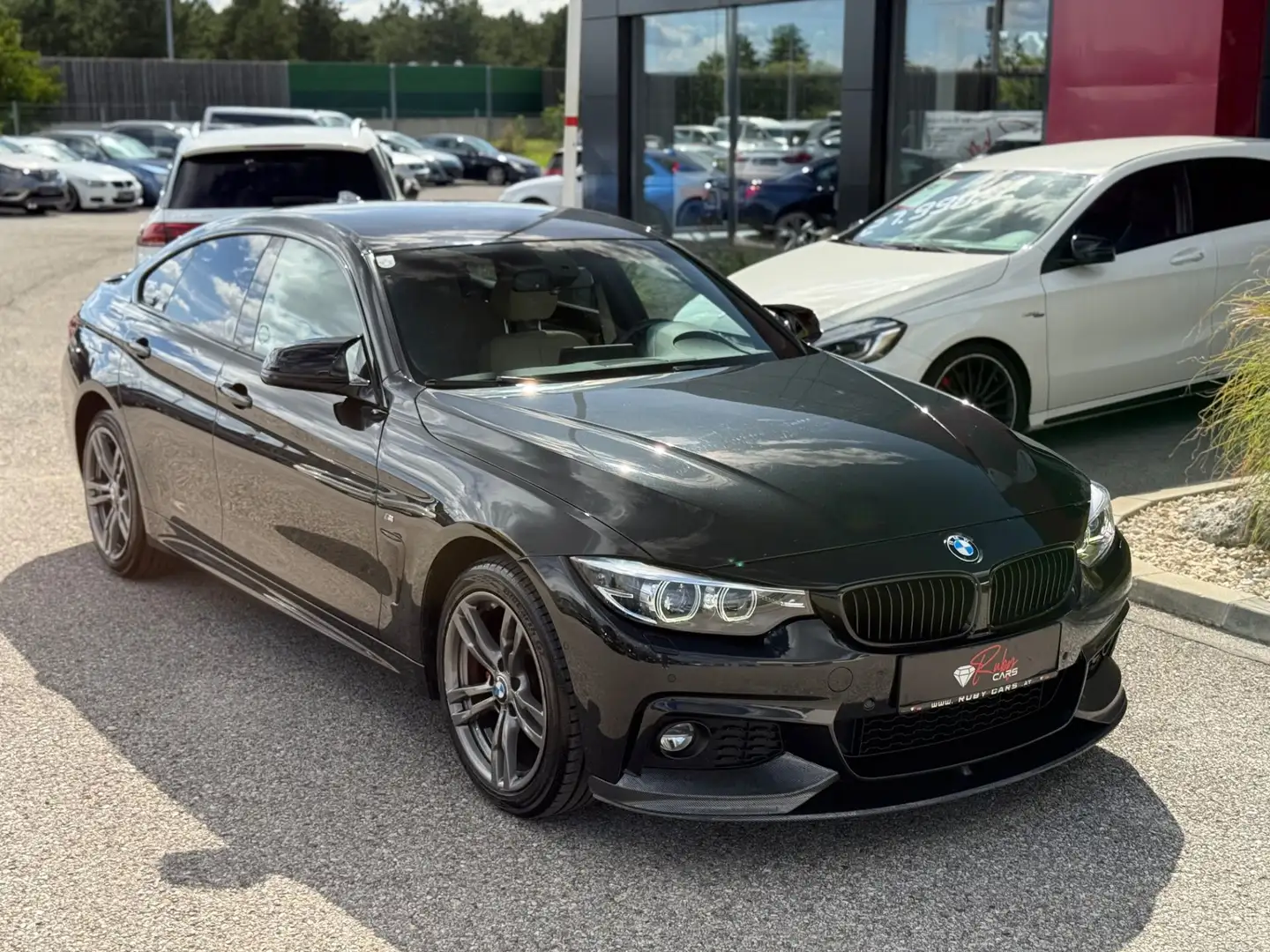 BMW 430 4er Gran Coupe- 430i xDrive M Sport Schwarz - 1