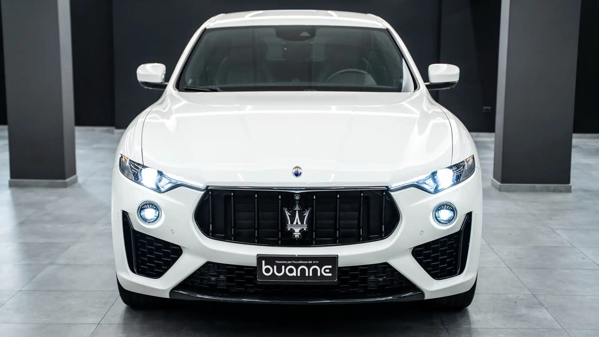 Maserati Levante 3.0 V6 250CV GRANSPORT Q4 SOSP SOFT CLOSE CAM 360 Wit - 2