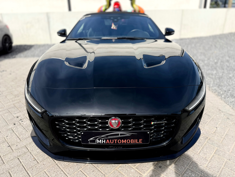 Jaguar F-Type F-Type Cabriolet 2.0 i4 P300 R-Dynamic — photo 4