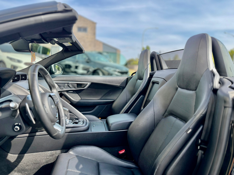 Jaguar F-Type F-Type Cabriolet 2.0 i4 P300 R-Dynamic — photo 11