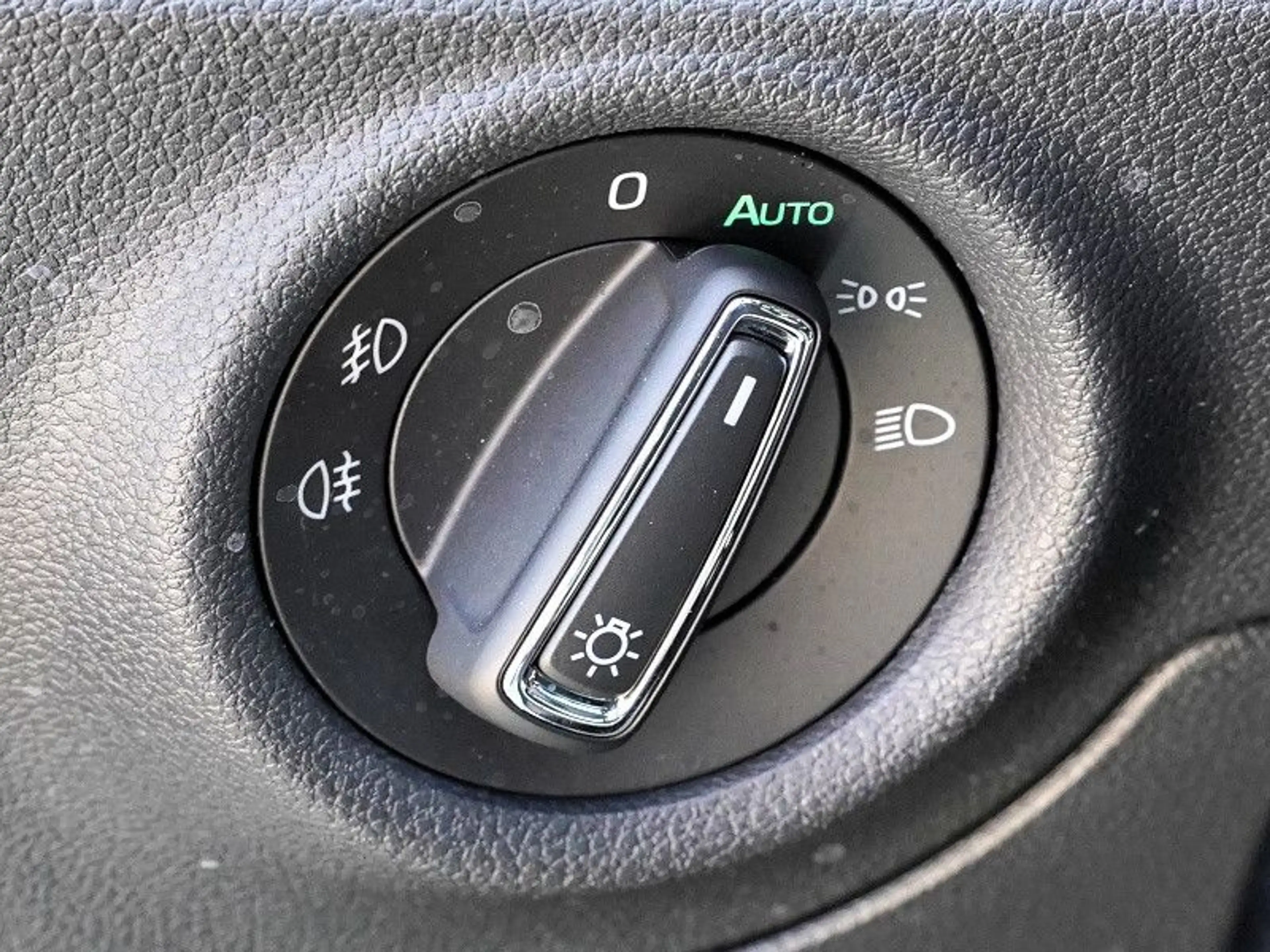 Skoda Scala Monte Carlo SCHALT*150PS+PANORAMA — photo 8