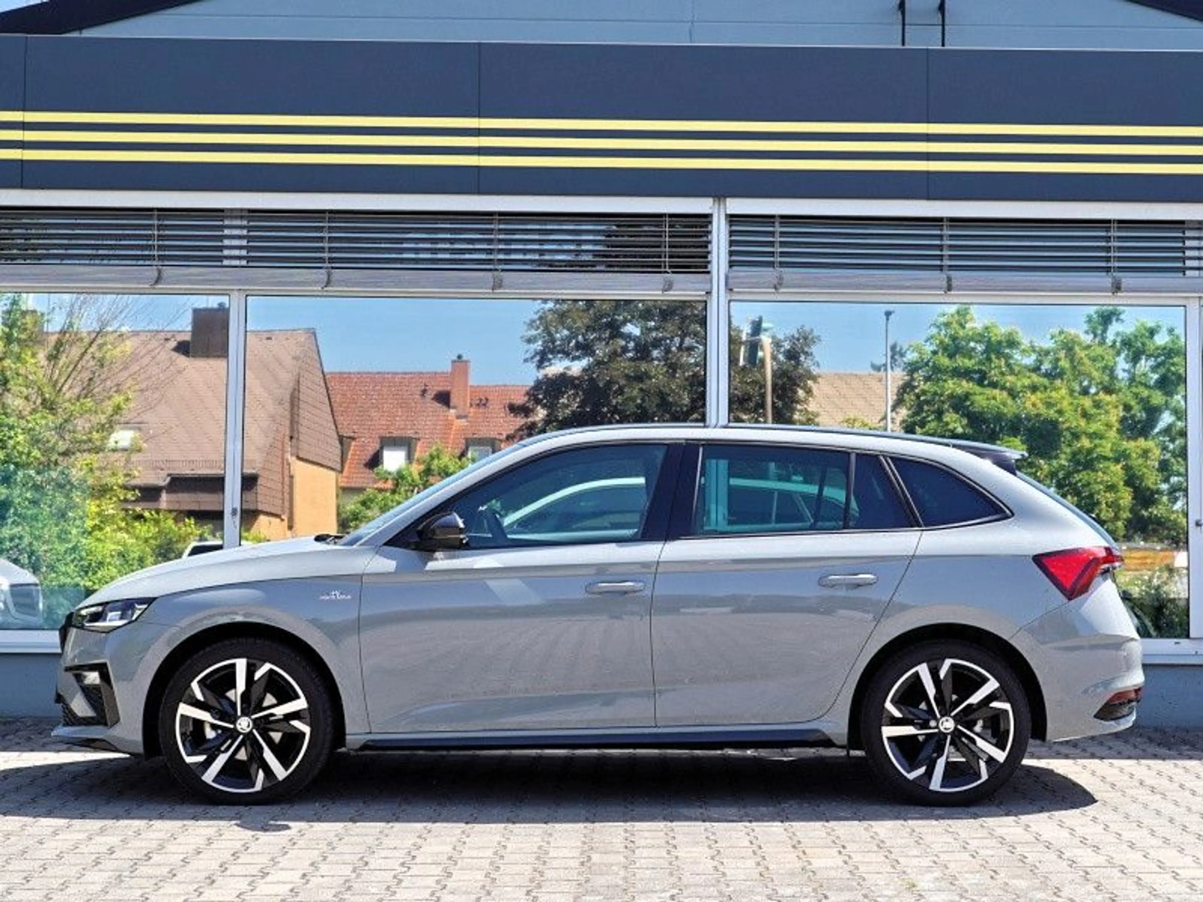 Skoda Scala Monte Carlo SCHALT*150PS+PANORAMA — photo 3
