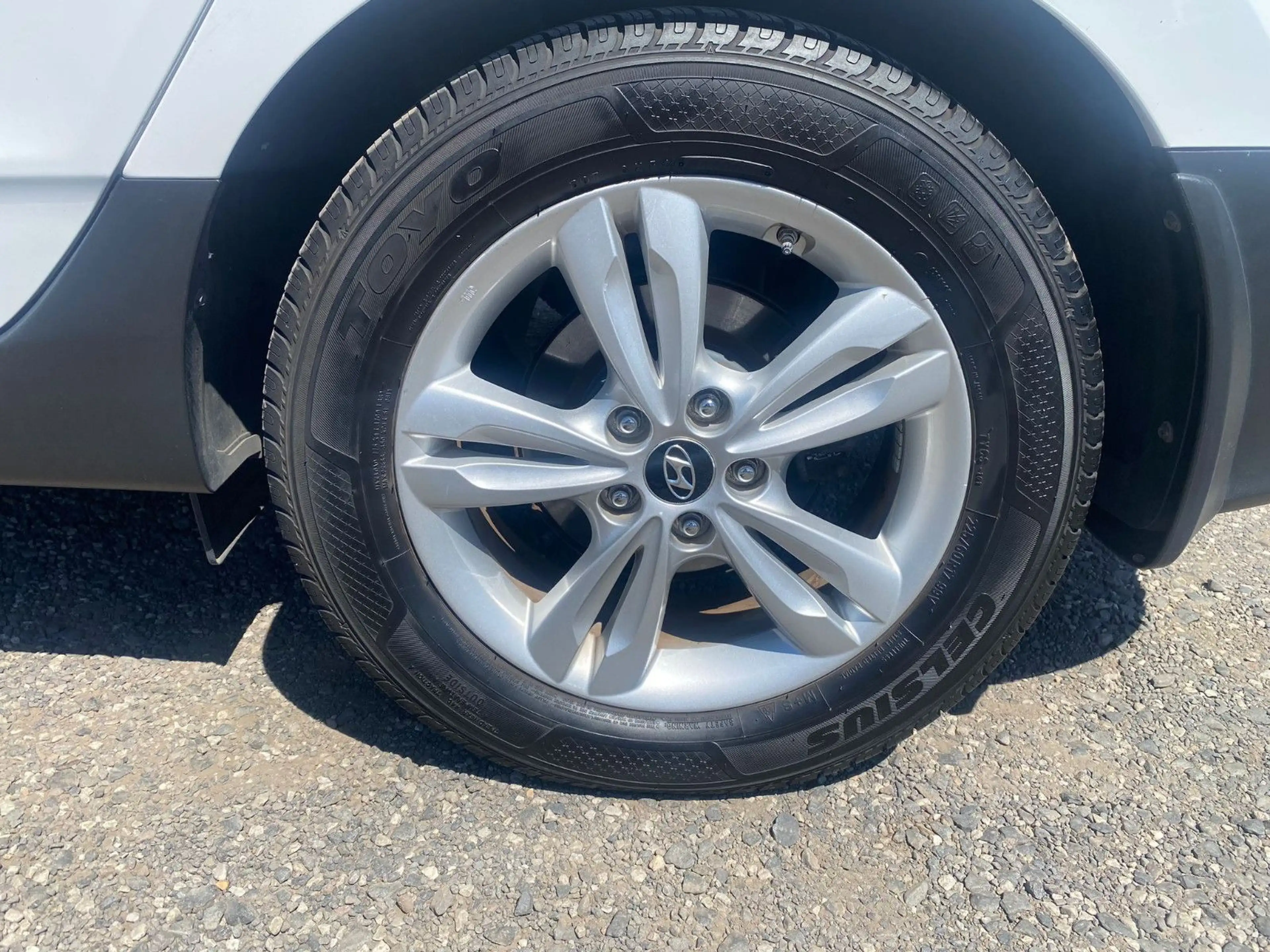 Hyundai iX35 5 Star 2WD*EXPORT*PROBLEM*Wasserstoff* — photo 9