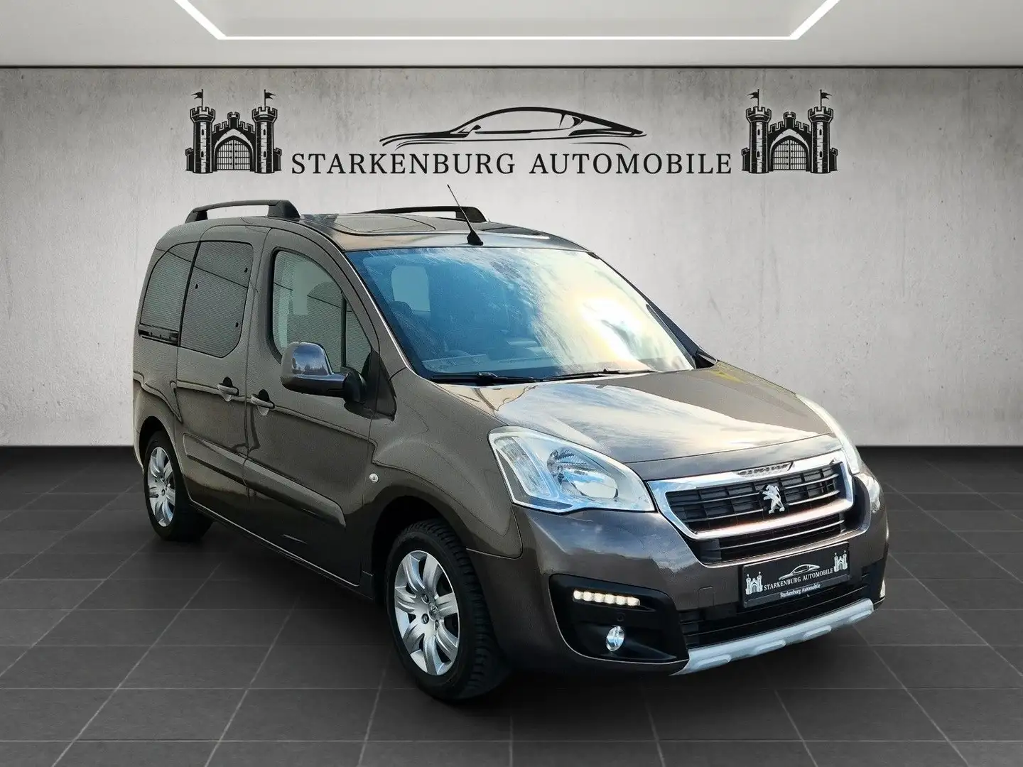 Peugeot Partner Tepee Active/Panorama/Navi/R Kamera/Ahk Brun - 1