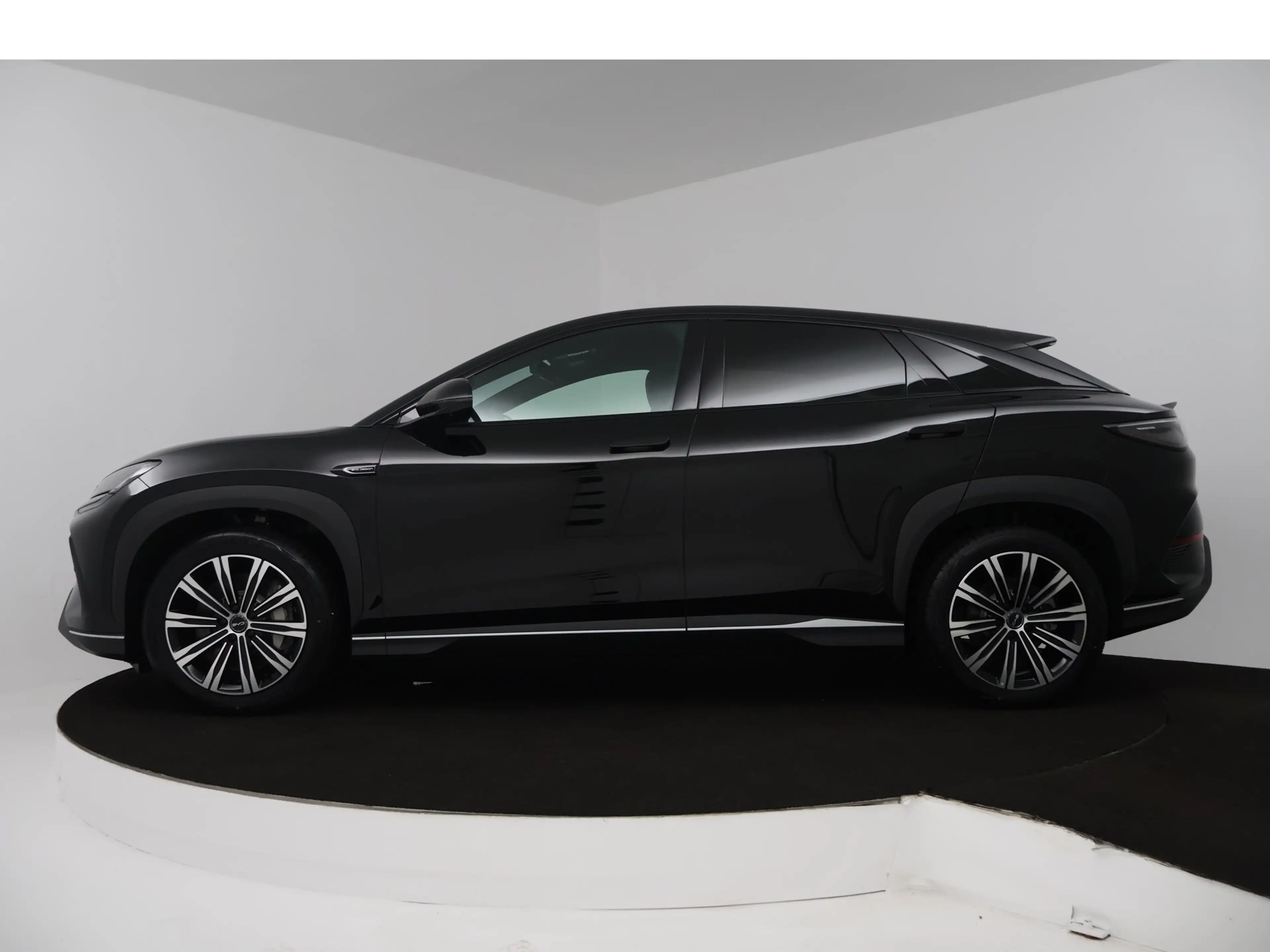 BYD Sealion 7 Comfort 82.5 kWh | 100% Nieuw & Origineel NL! — photo 3