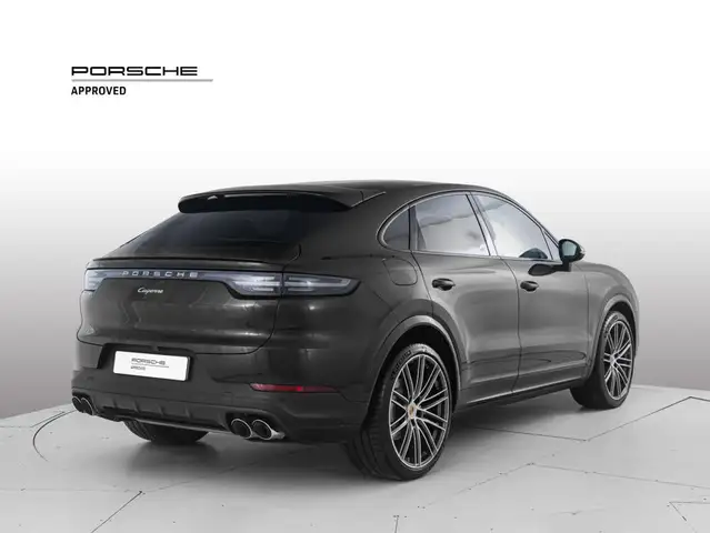 Porsche Cayenne view 5