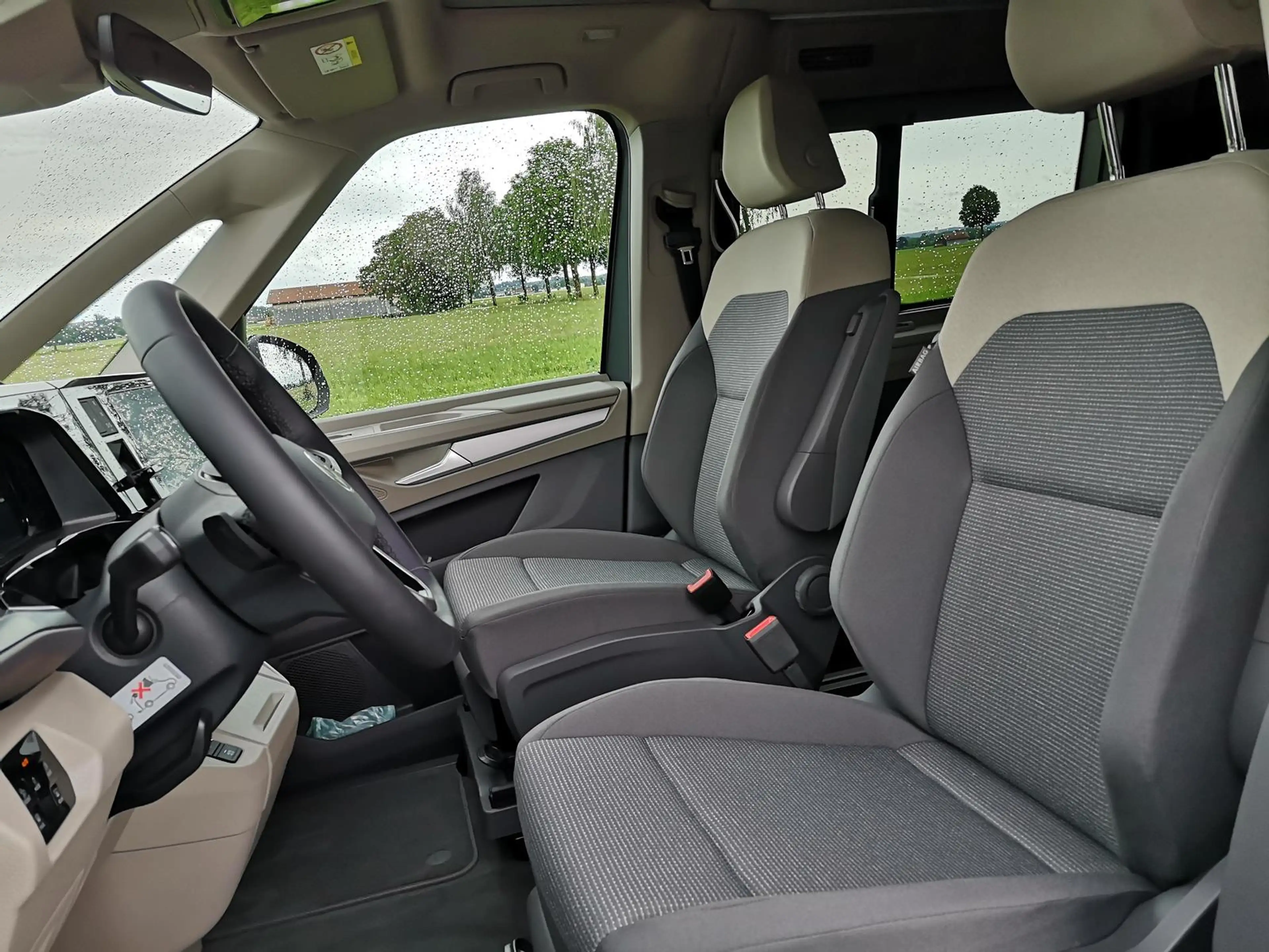 Volkswagen T7 California 2.0 TDI DSG Beach Tour — photo 5