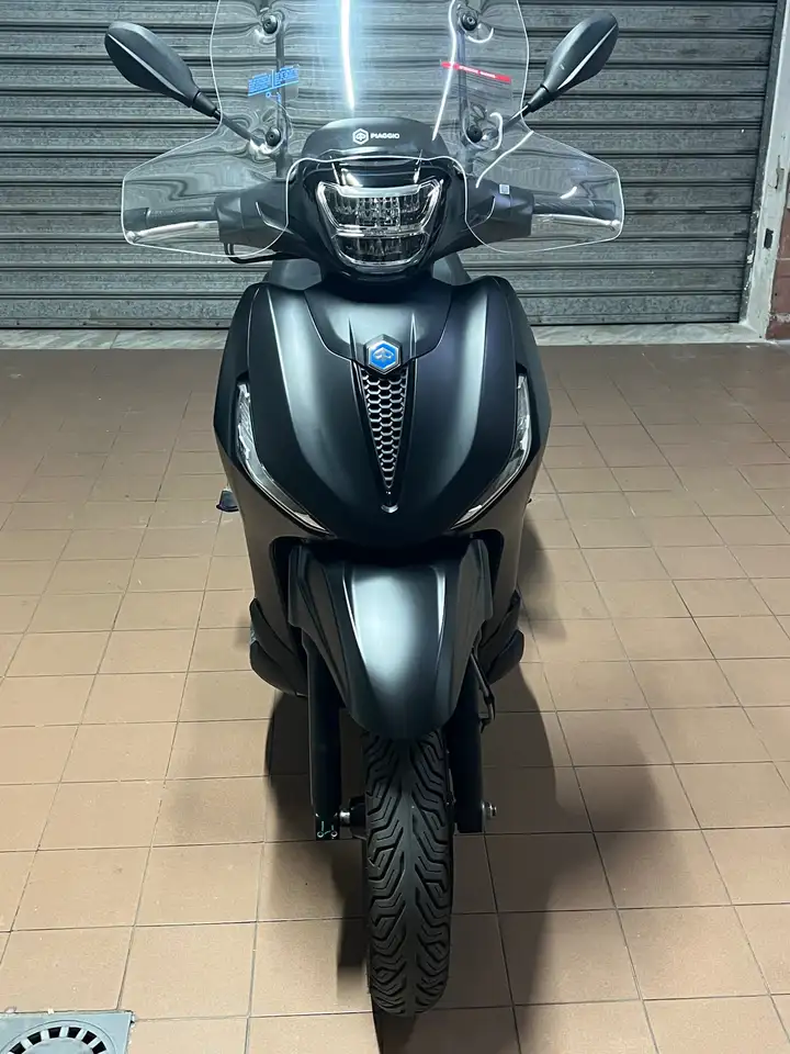 Piaggio Beverly 300