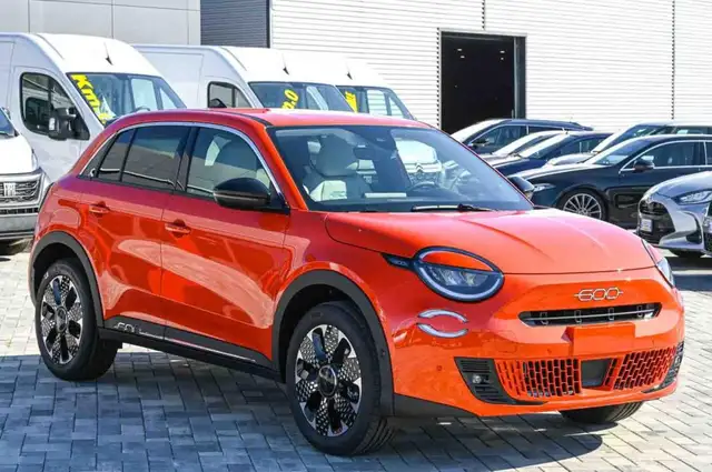 Fiat 600 view 2