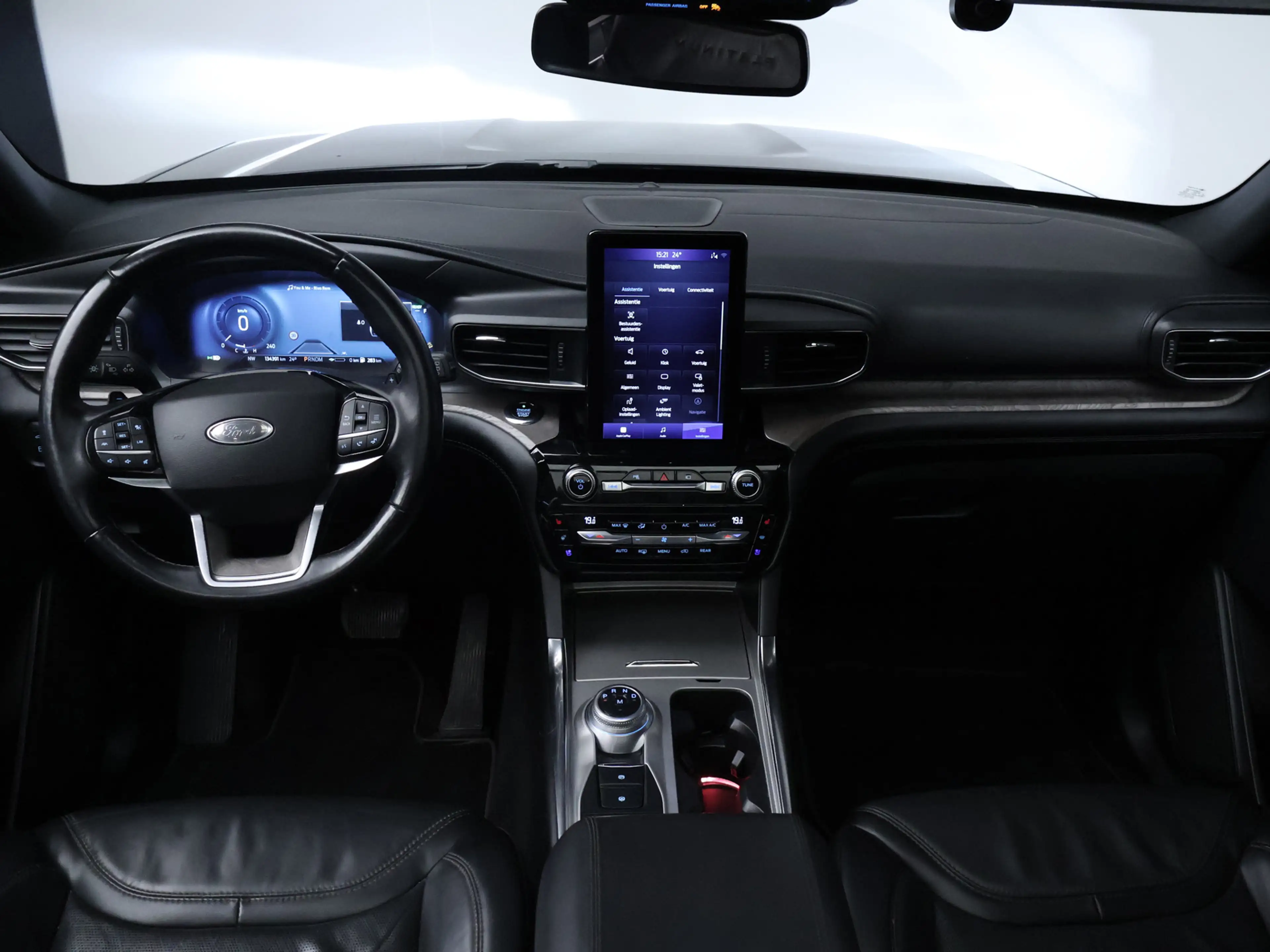 Ford Explorer 3.0 V6 EcoBoost PHEV ST-Line 7P Sport (PANORAMADAK — photo 8