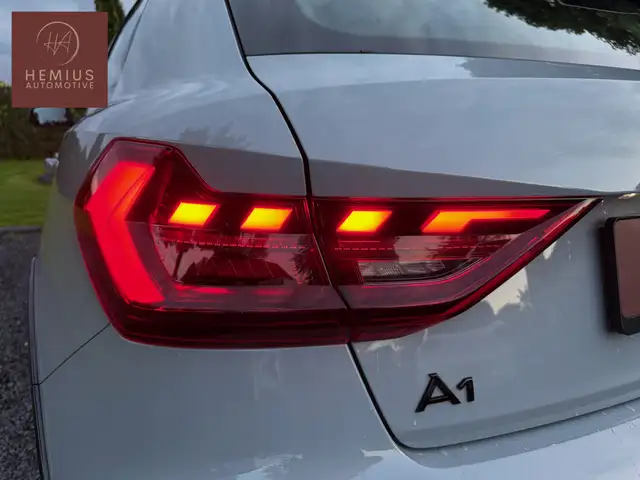 Audi A1 view 12