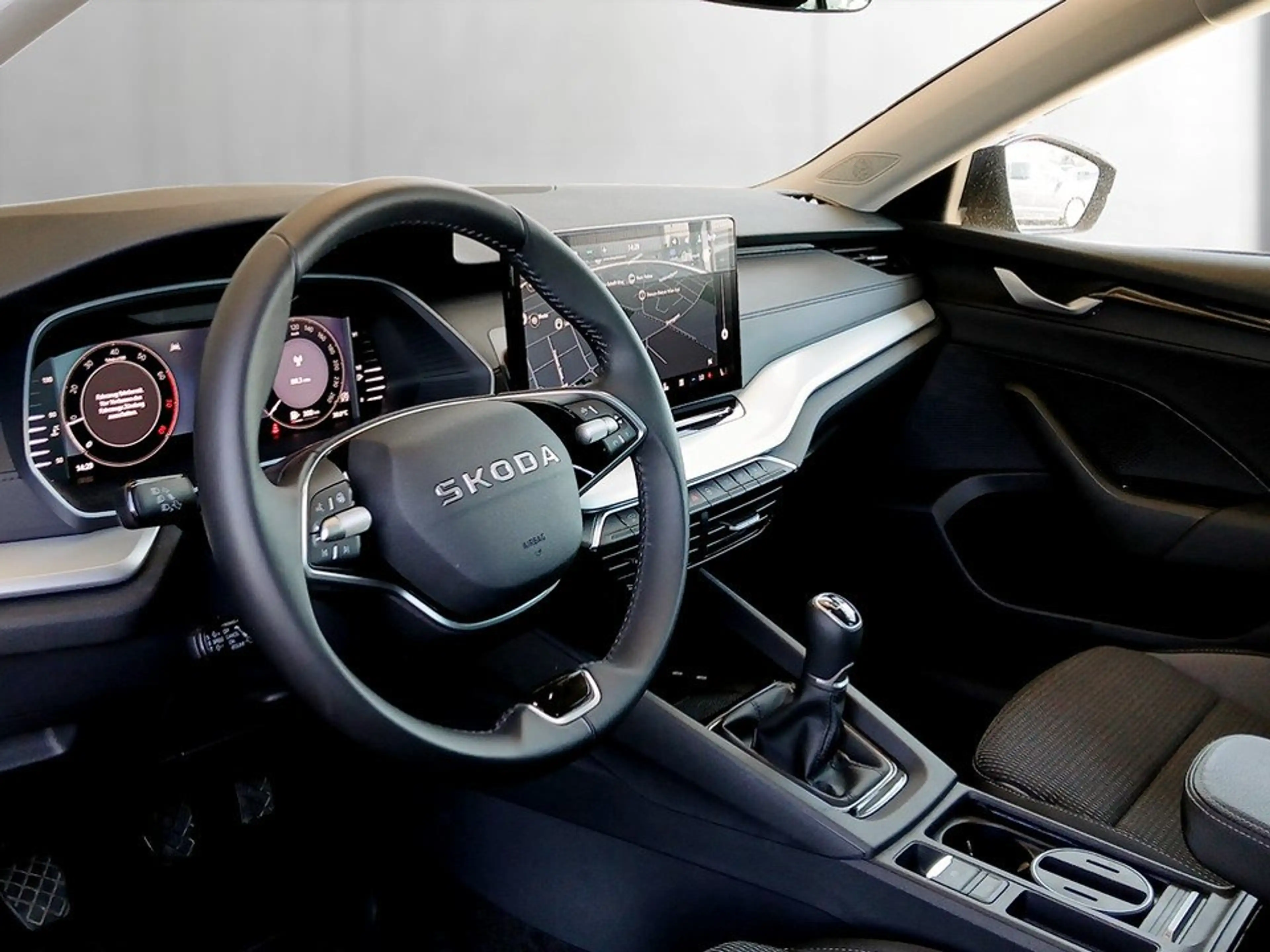 Skoda Octavia Combi 1.5 TSI Selection AHK+LED+NAVI+RFK — photo 11
