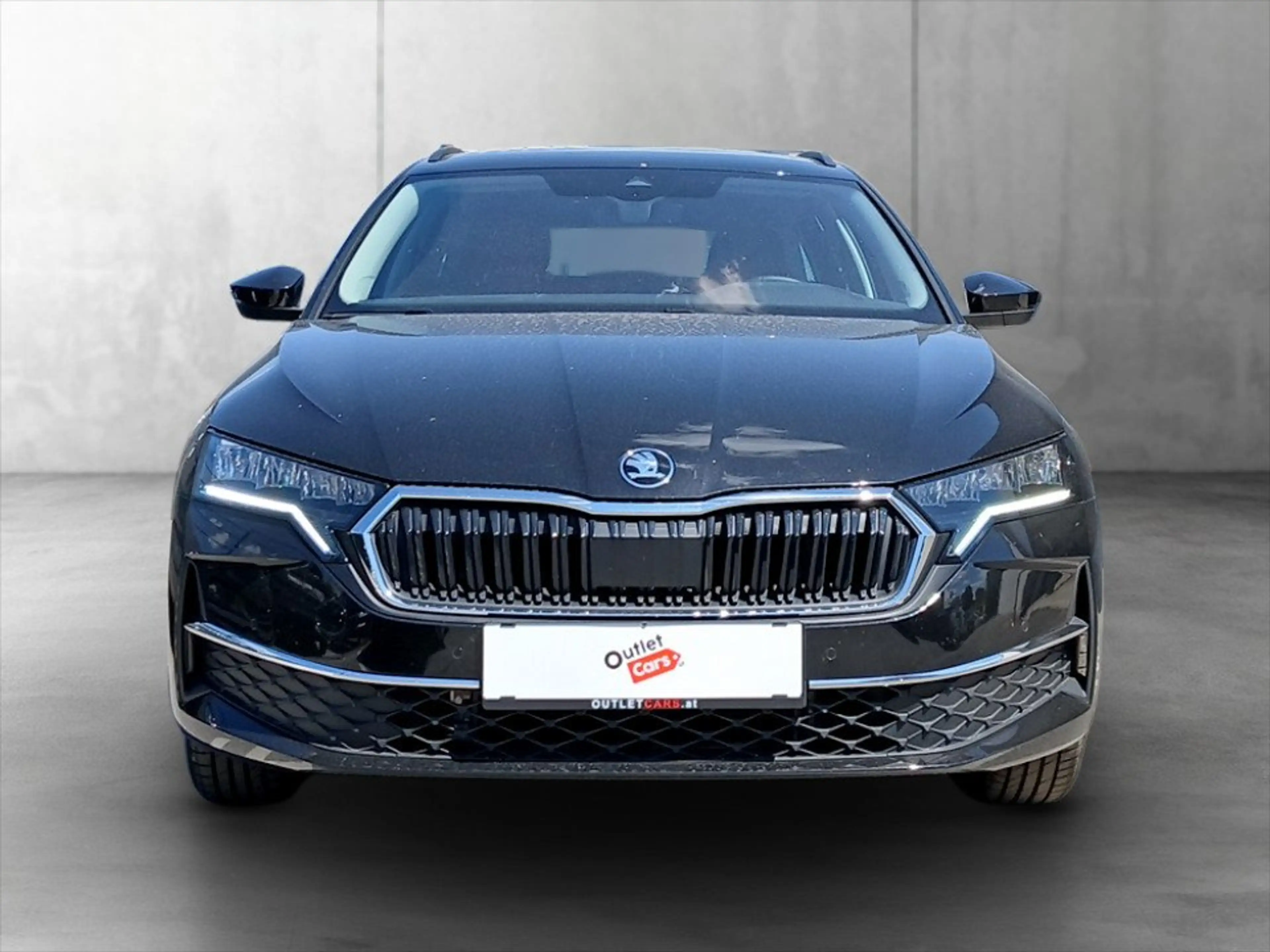 Skoda Octavia Combi 1.5 TSI Selection AHK+LED+NAVI+RFK — photo 4
