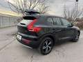 Volvo XC40 Momentum AWD Automatik 1.Besitz *EXTRAS* Noir - thumbnail 3