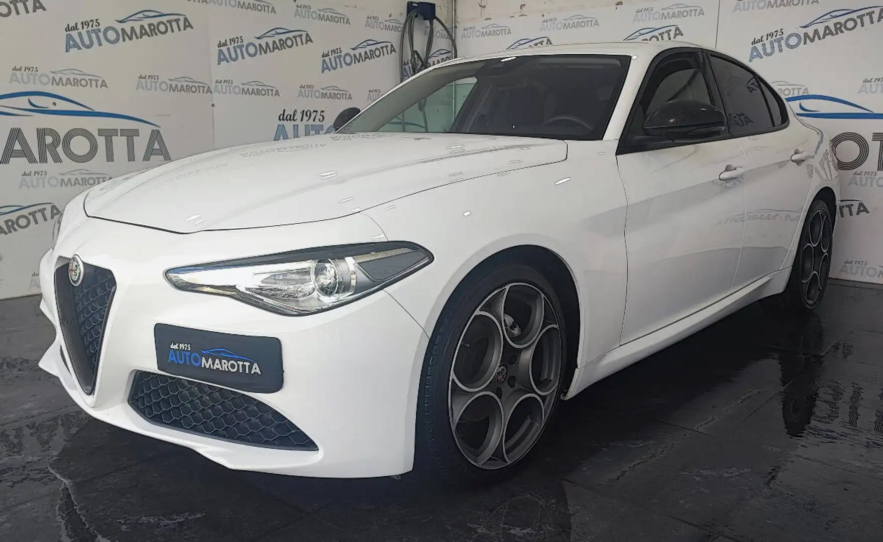 Alfa Romeo Giulia 2.2 t Super 150cv auto Blanc - 1