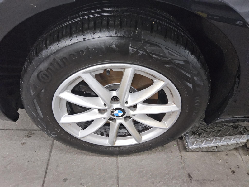 BMW 218 Active Tourer Advantage Leder Navi LED AHK — photo 10